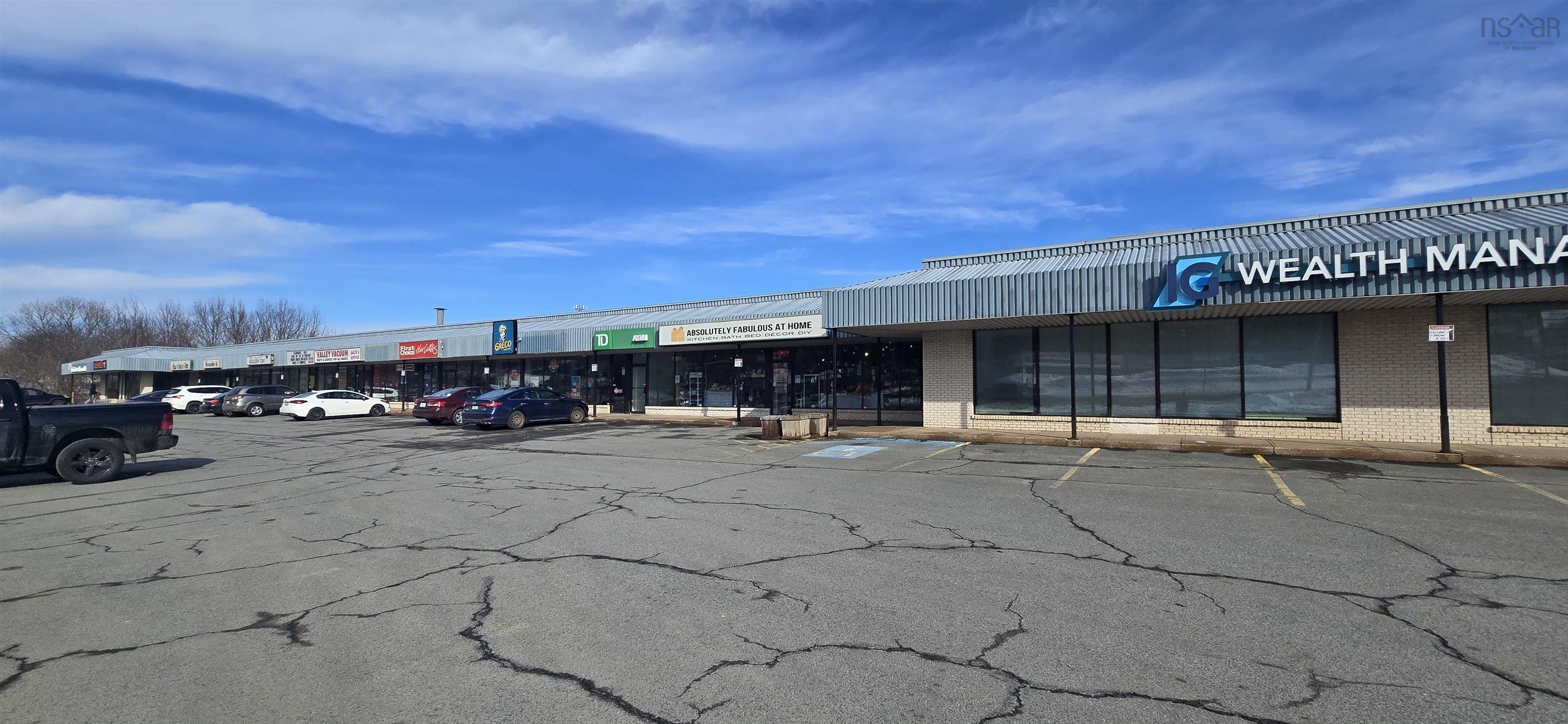 $229,000.00: 2 8927 Commercial Street, New Minas