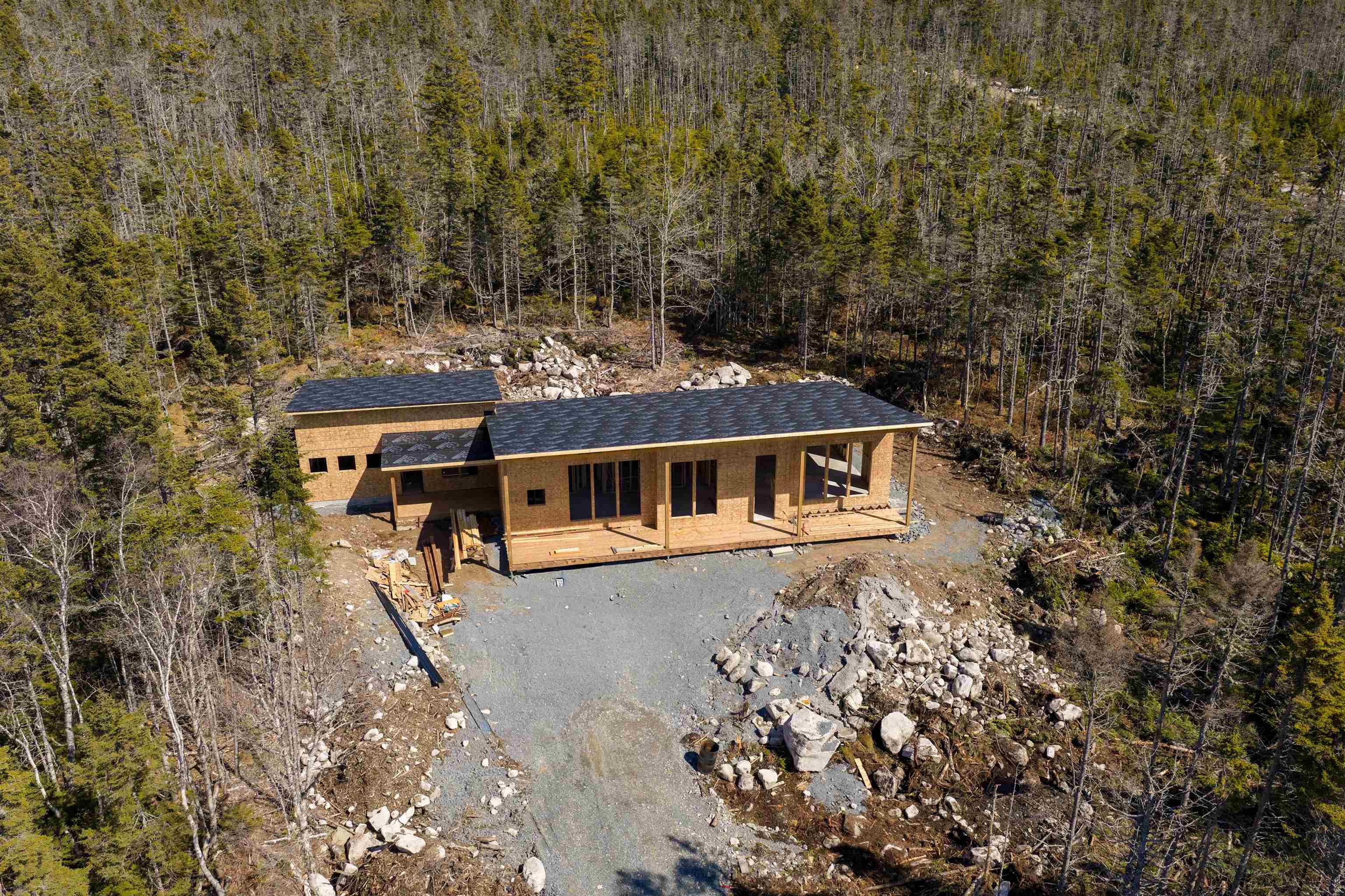 $824,900.00: 9241 Peggys Cove Road, Hackett