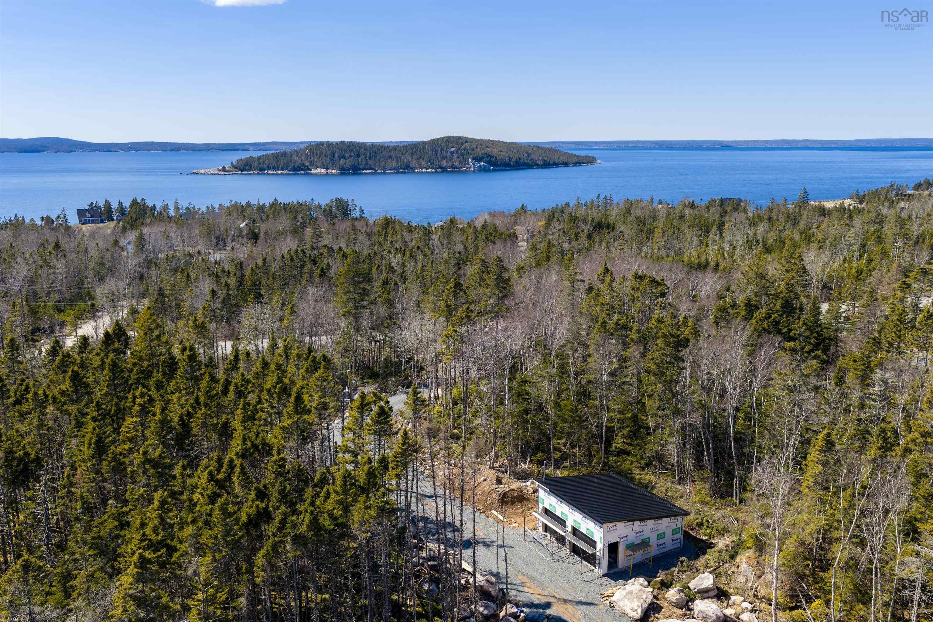 $824,900.00: 9241 Peggys Cove Road, Hackett