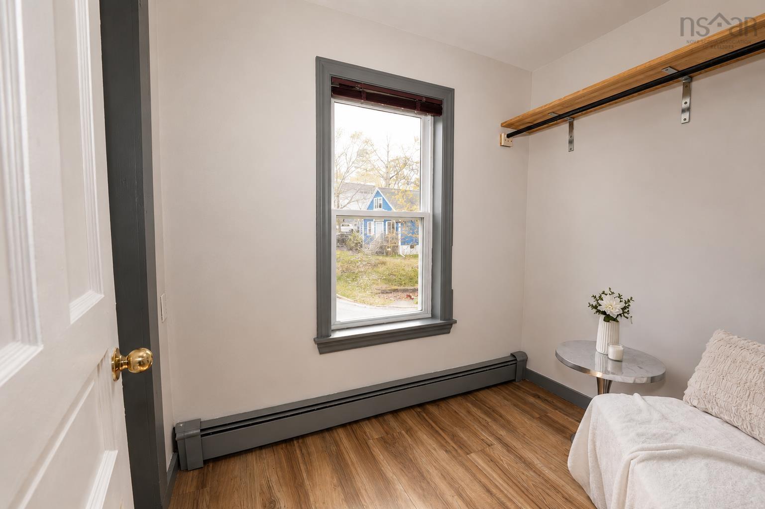 $475,000.00: 22 Rodney Road Road, Dartmouth