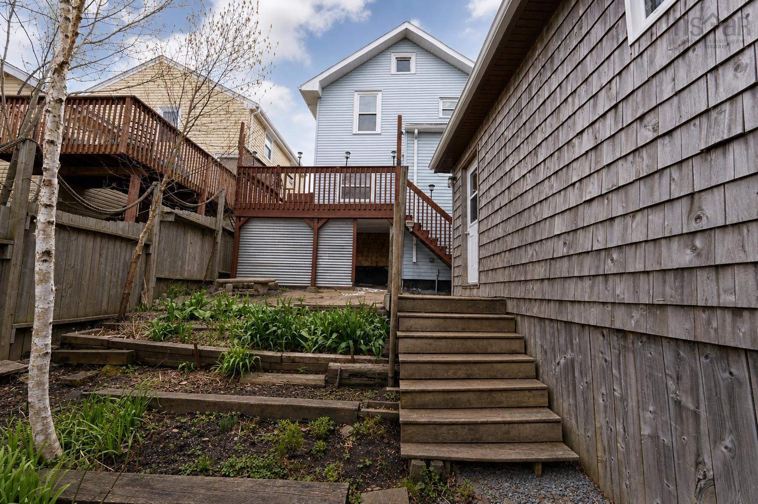 $475,000.00: 22 Rodney Road Road, Dartmouth