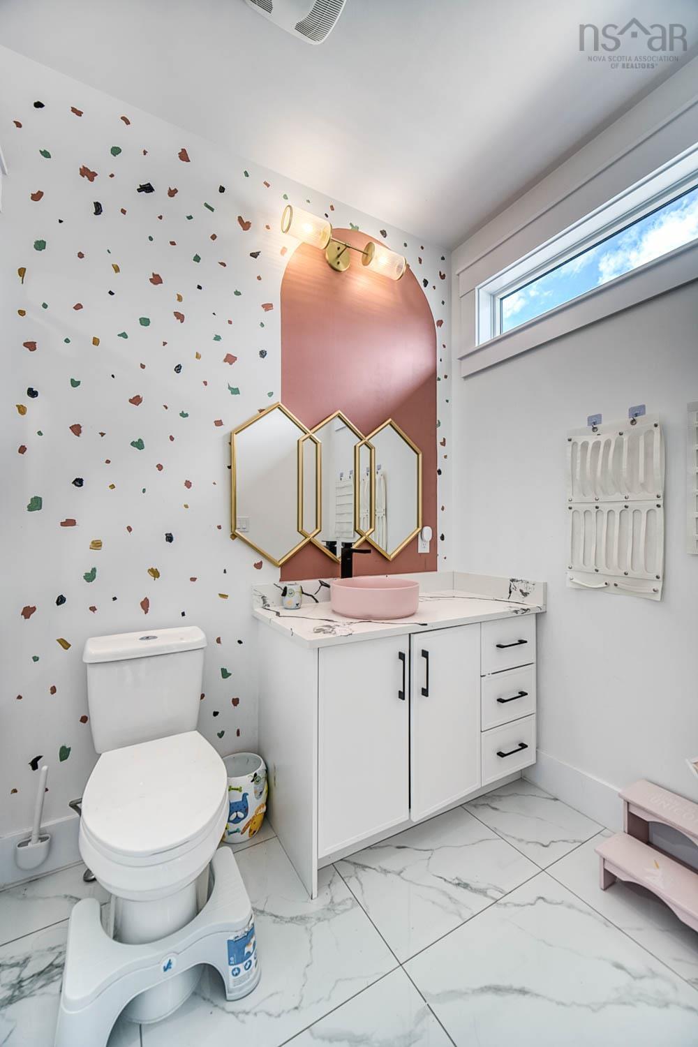$925,000.00: 57 Theresa McNeil Grove, Halifax