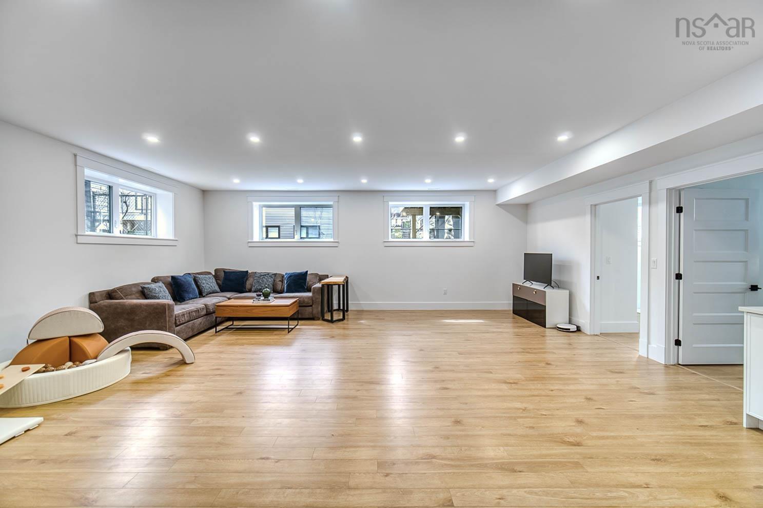 $925,000.00: 57 Theresa McNeil Grove, Halifax