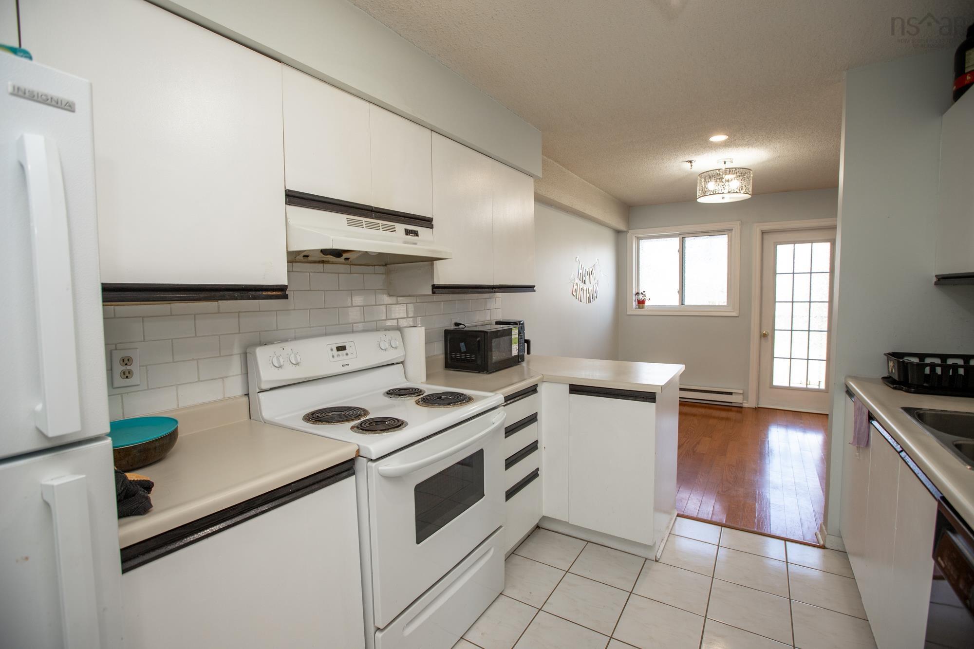302 15 Knightsridge Drive, Halifax, Ns Drive, Rockingham, NS (MLS 202610326)