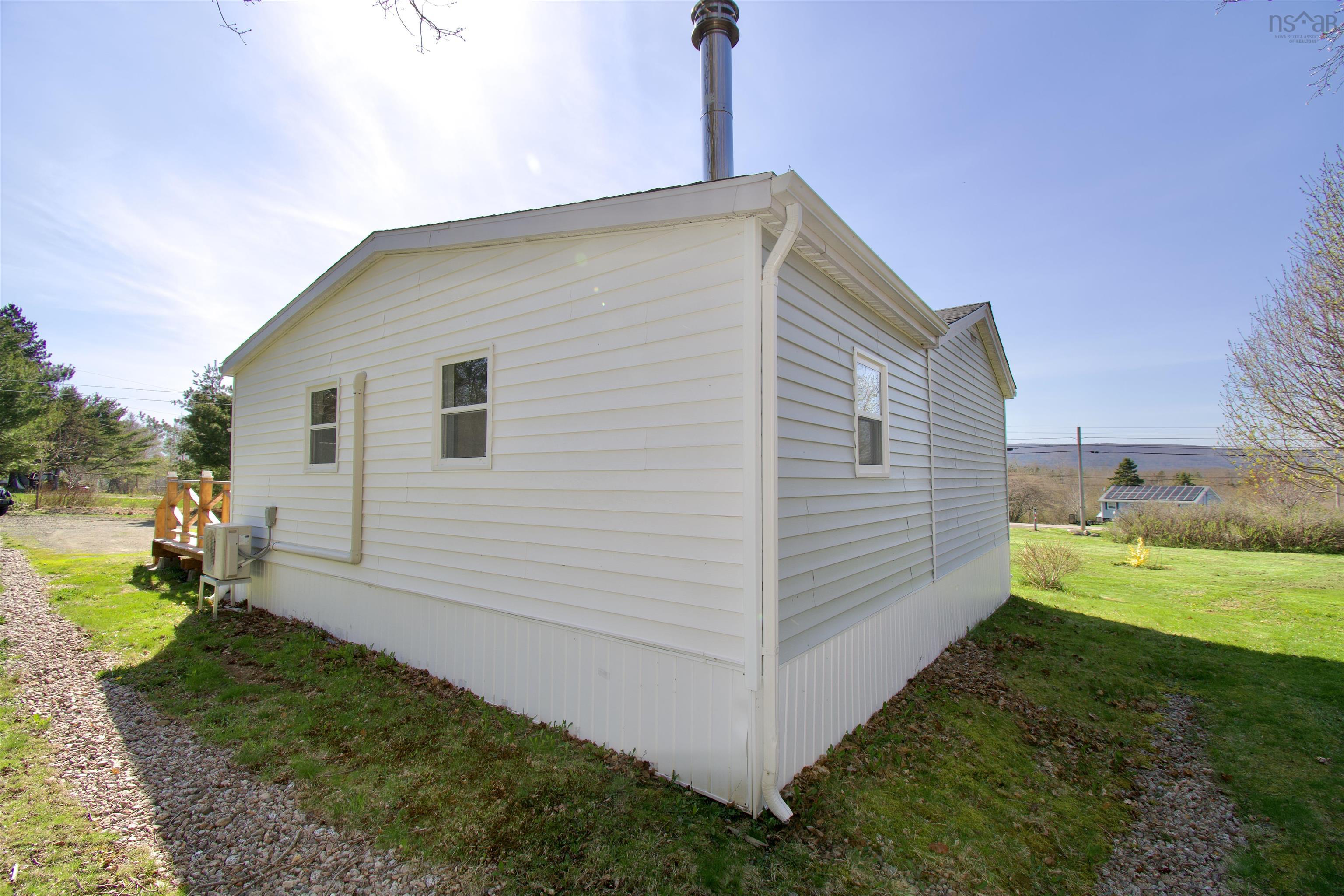 $269,000.00: 538 Highway 201 Highway, Moschelle