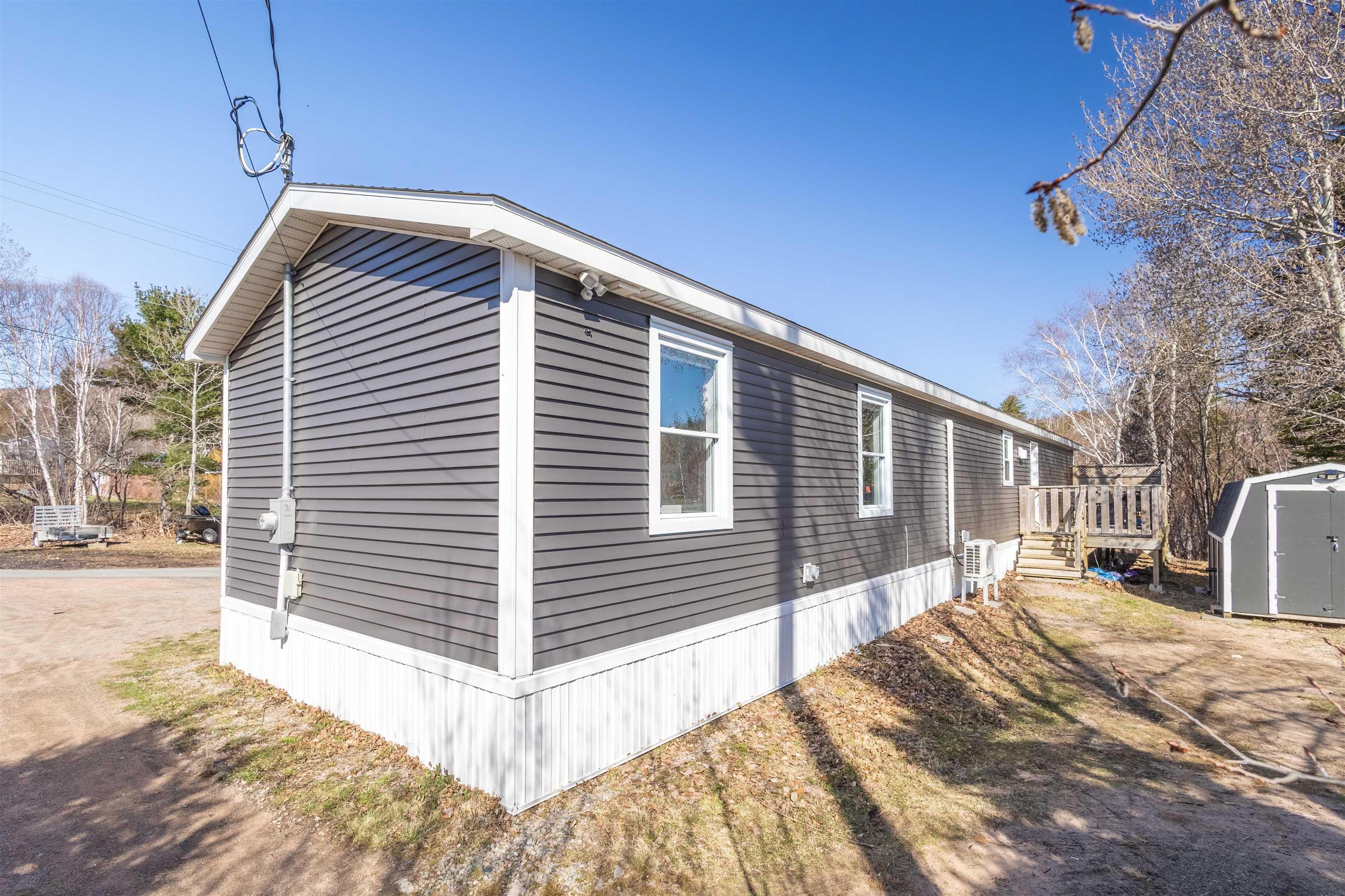 $359,900.00: 4 Kelly