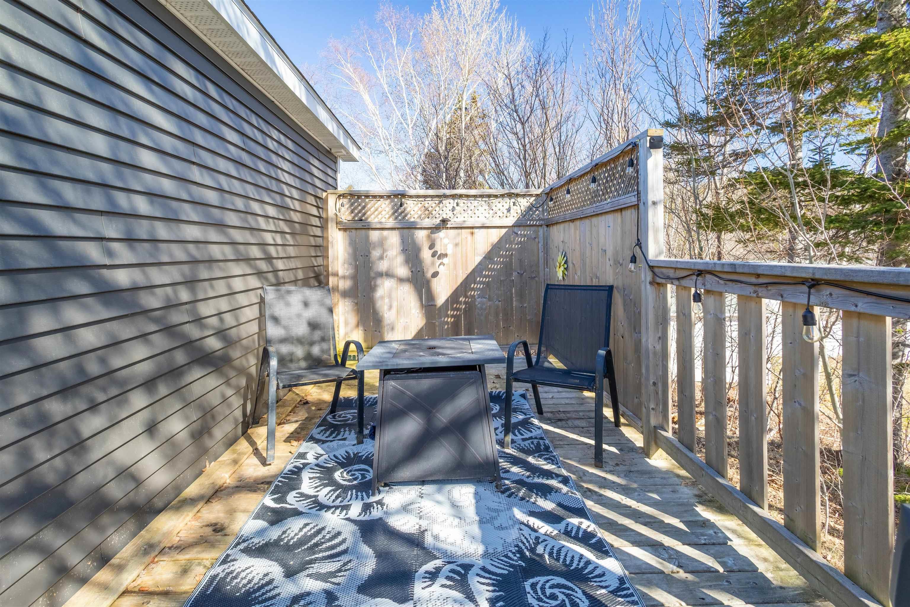 $359,900.00: 4 Kelly