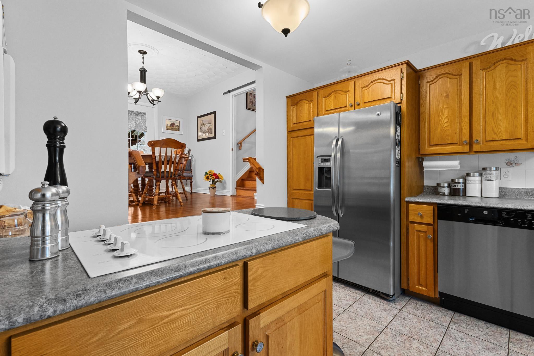 $525,000.00: 56 Raymond Drive, Lower Sackville
