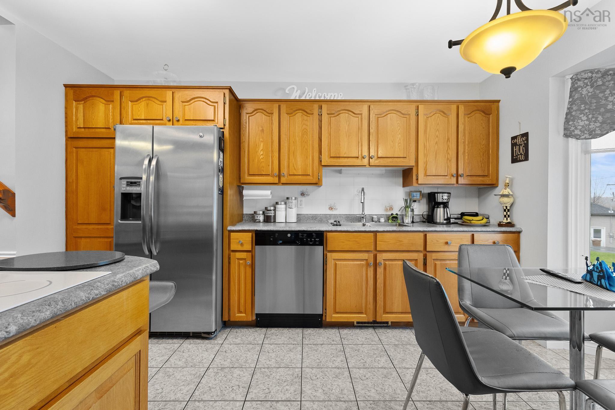 $525,000.00: 56 Raymond Drive, Lower Sackville