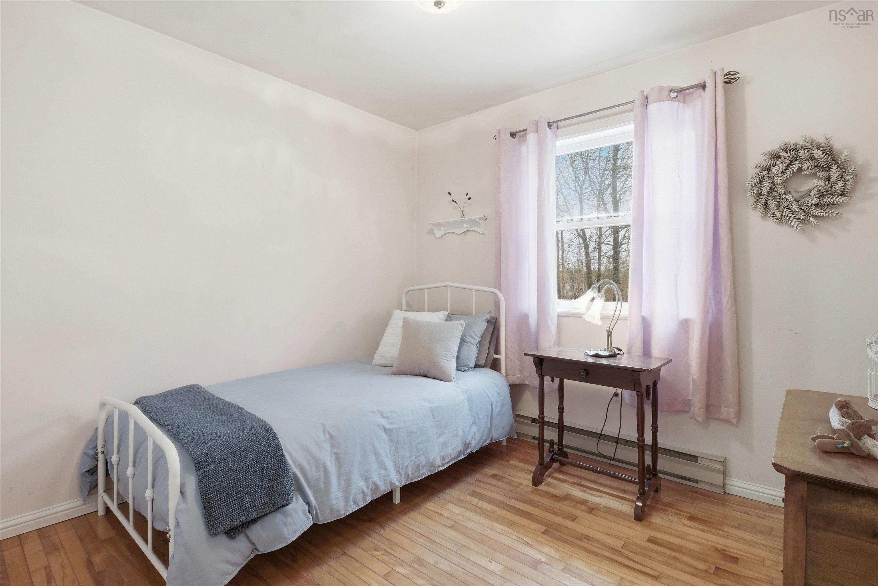 $519,900.00: 44 Lakewood Drive Extension, Brooklyn