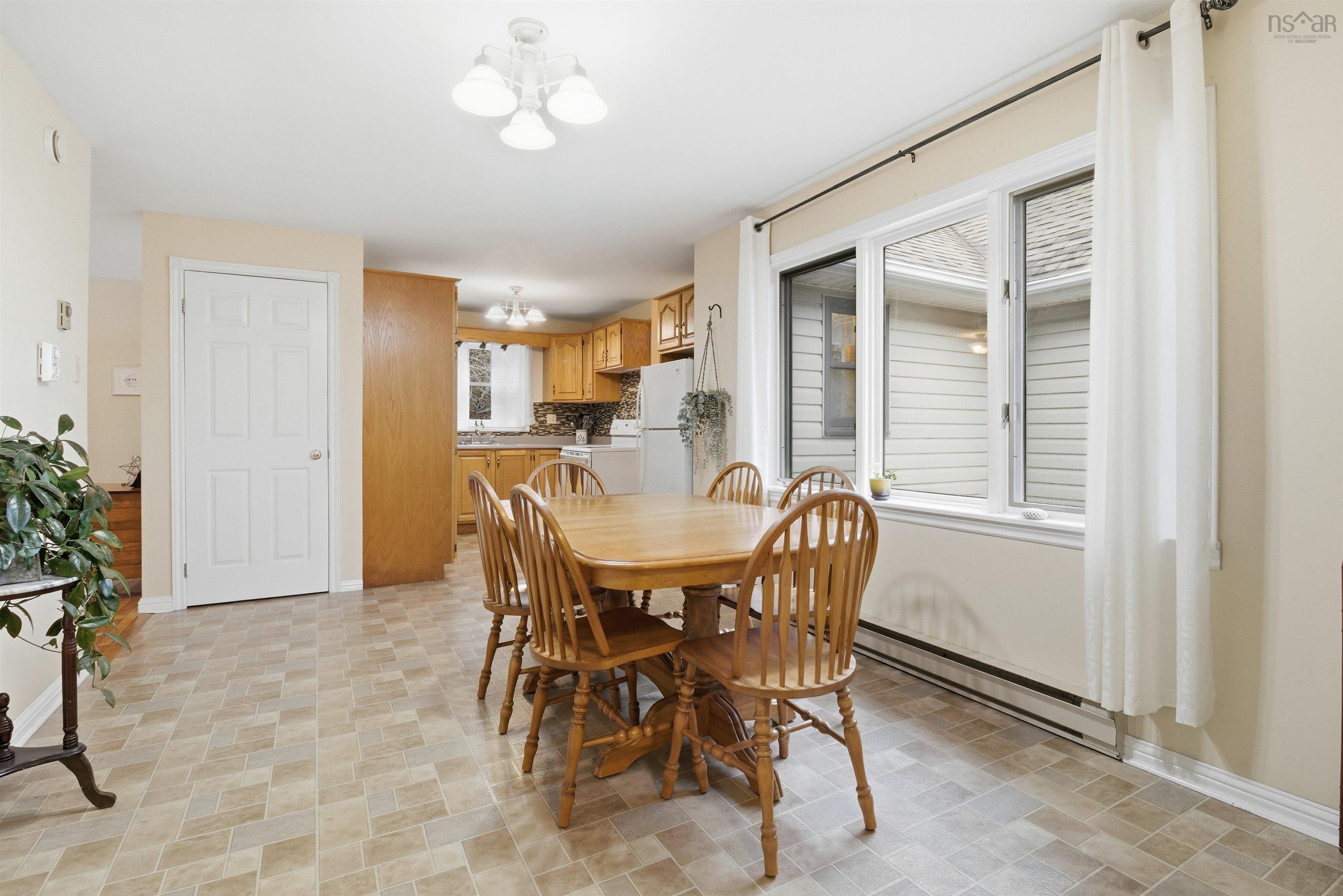 $519,900.00: 44 Lakewood Drive Extension, Brooklyn