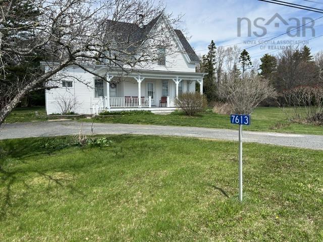 $279,900.00: 7613 Highway 215, Cambridge