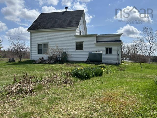 $279,900.00: 7613 Highway 215, Cambridge