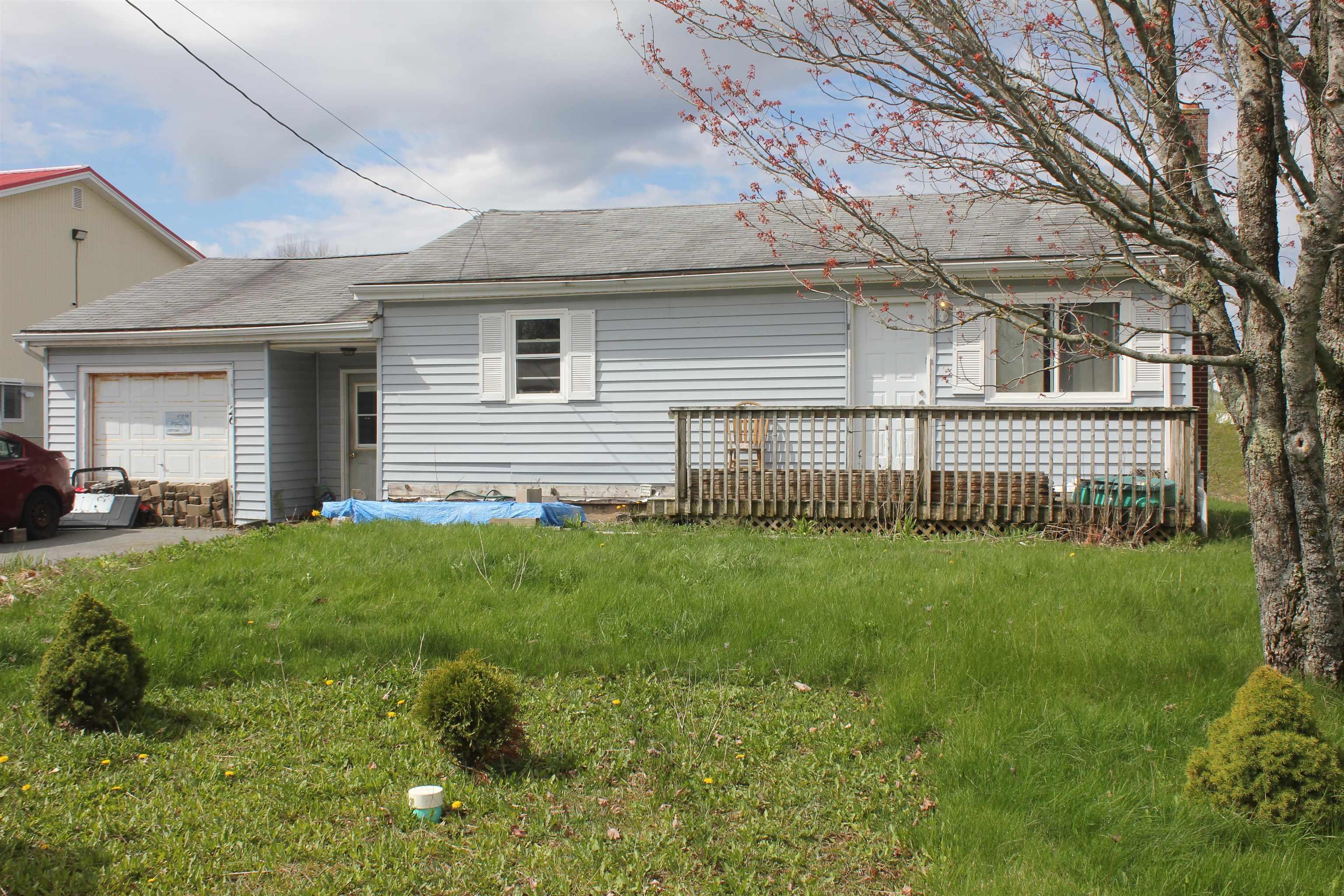 $259,900.00: 26 Highway 215, Shubenacadie