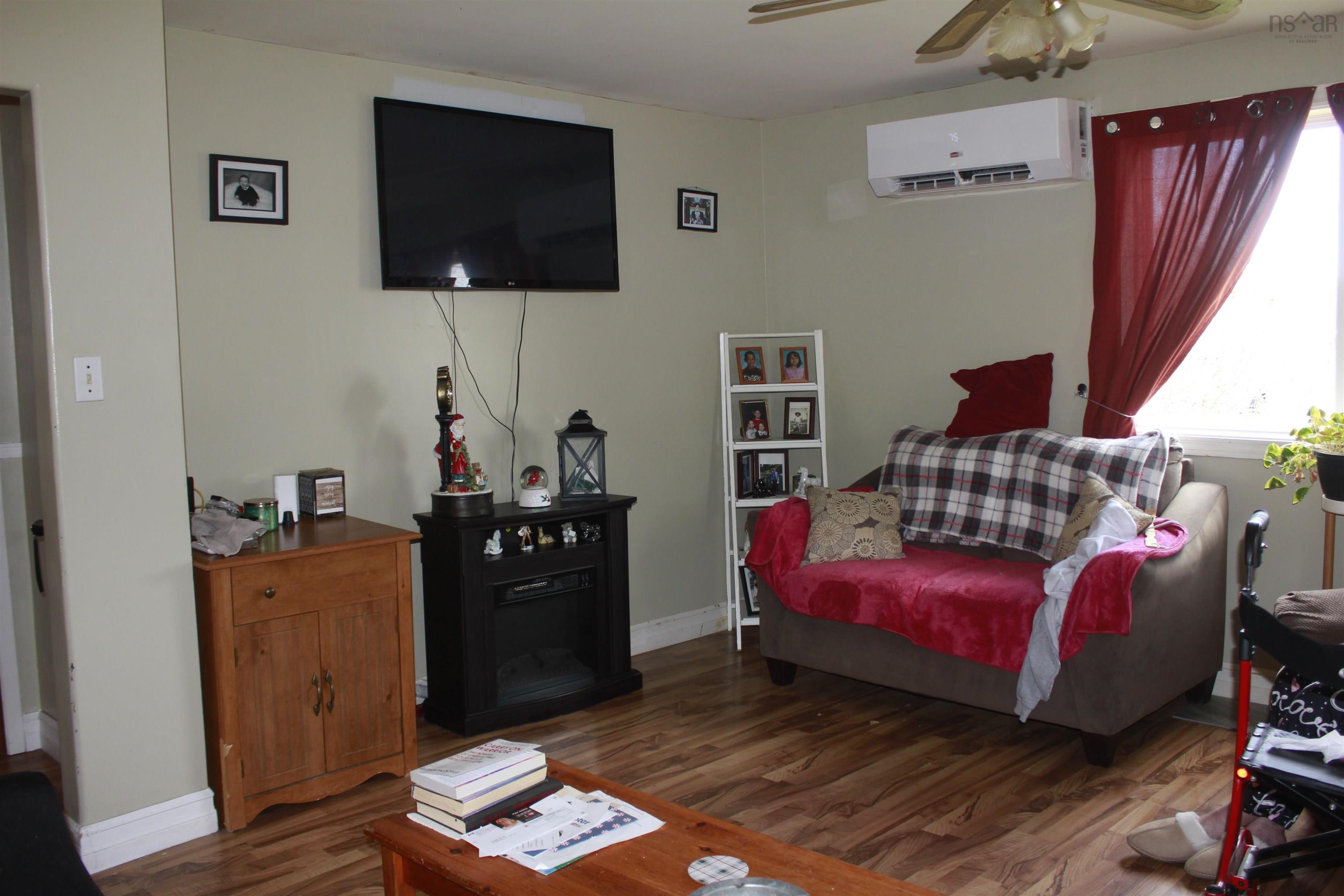 $259,900.00: 26 Highway 215, Shubenacadie