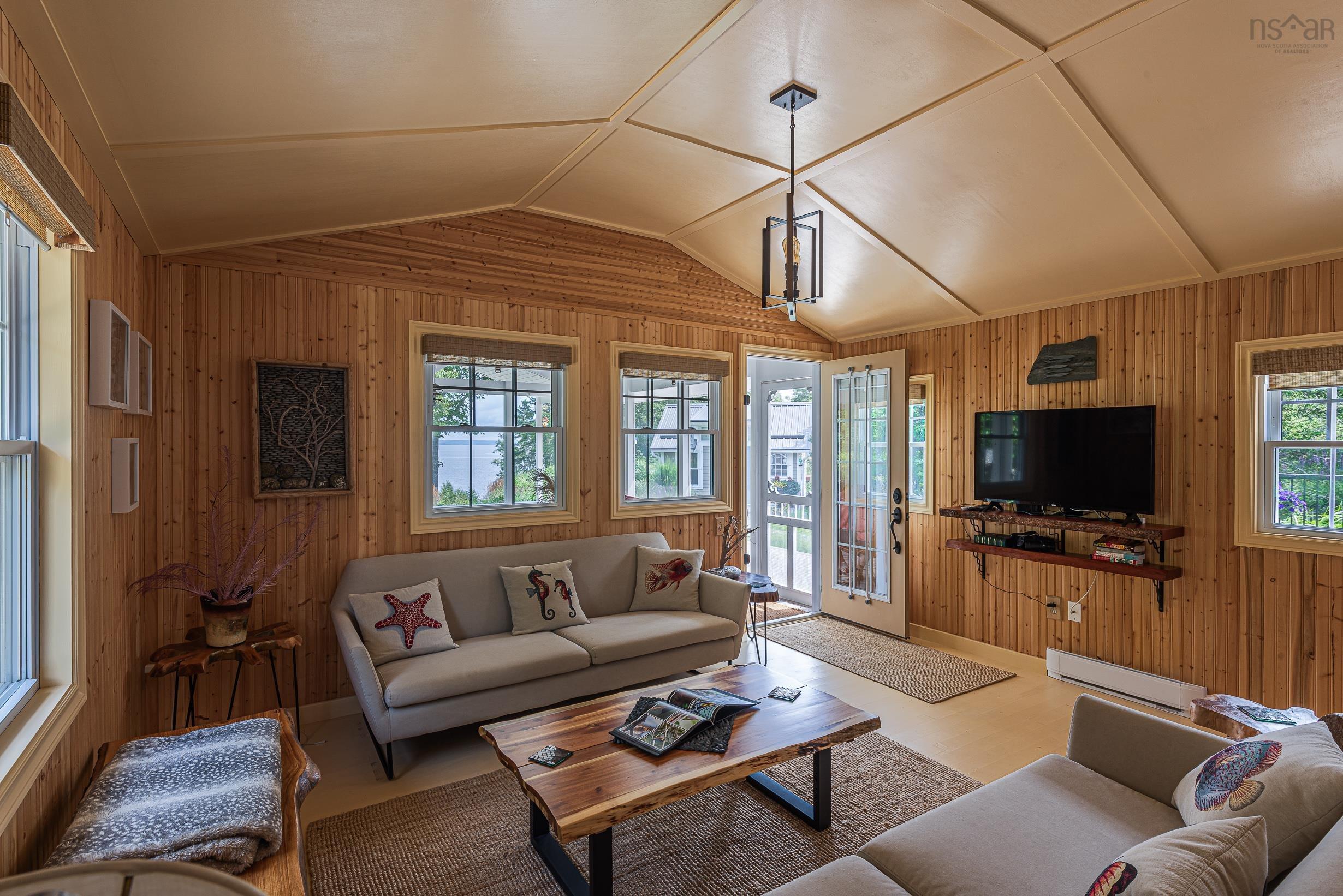 $1,199,999.00: 17 Mill Cove Shore Road, Mill Cove