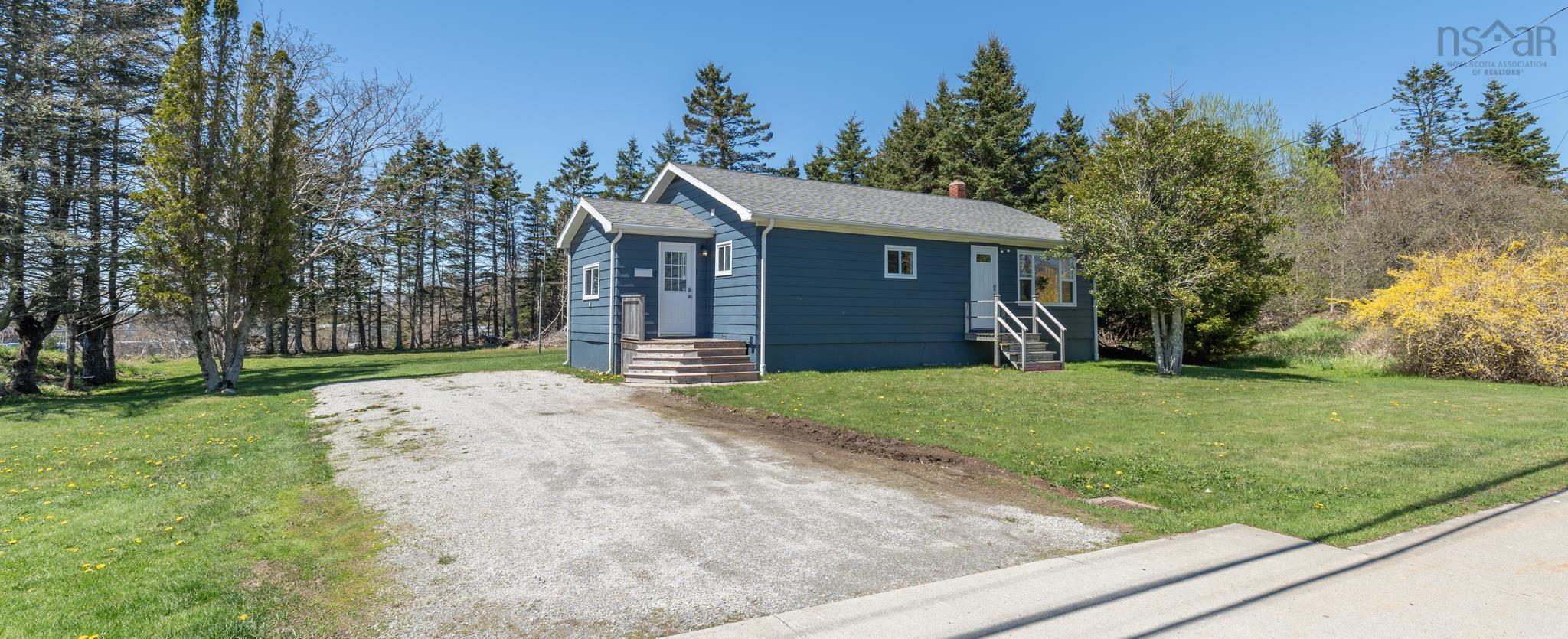$289,000.00: 20 Highway 304, Milton Highlands