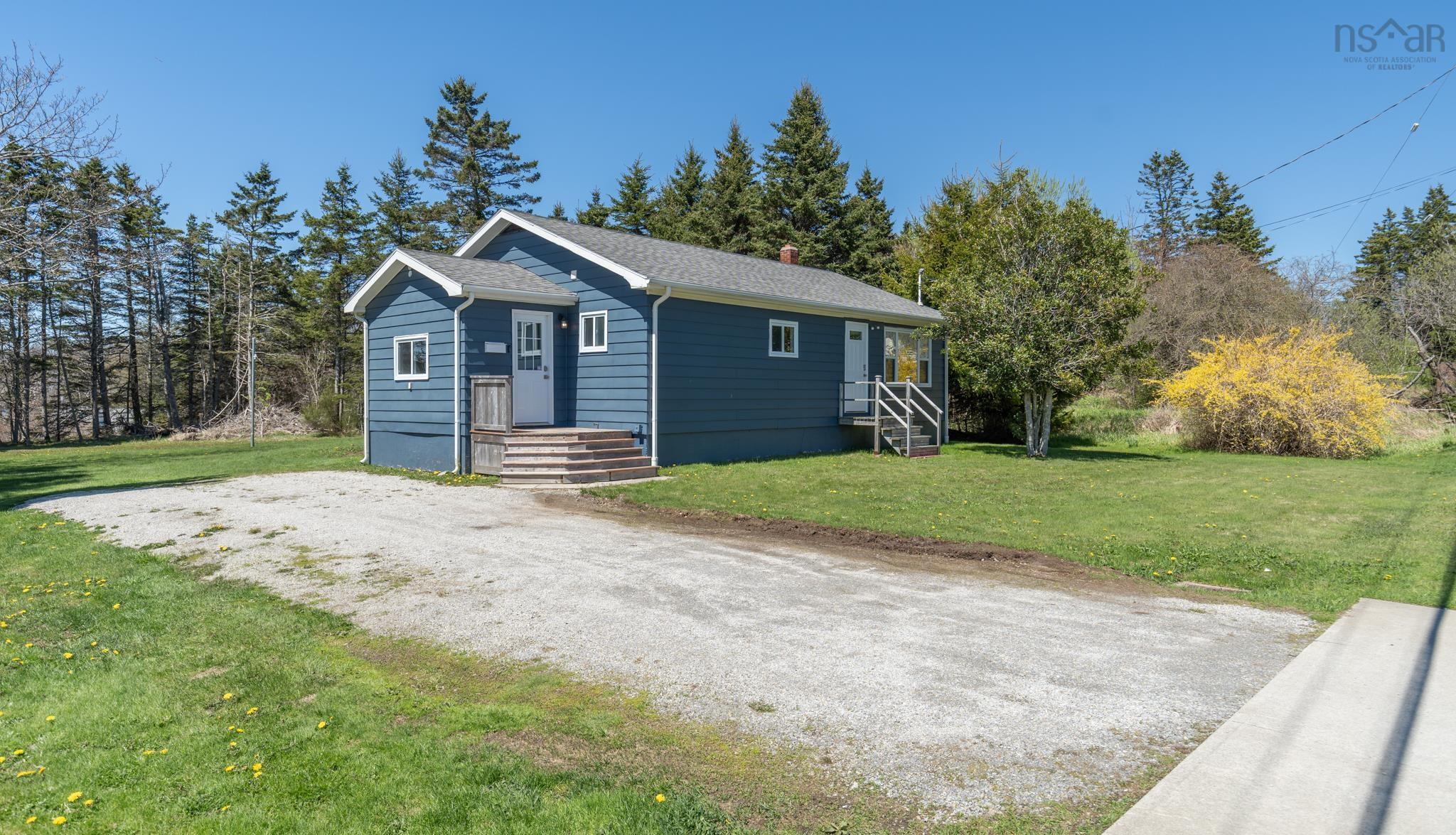 $289,000.00: 20 Highway 304, Milton Highlands