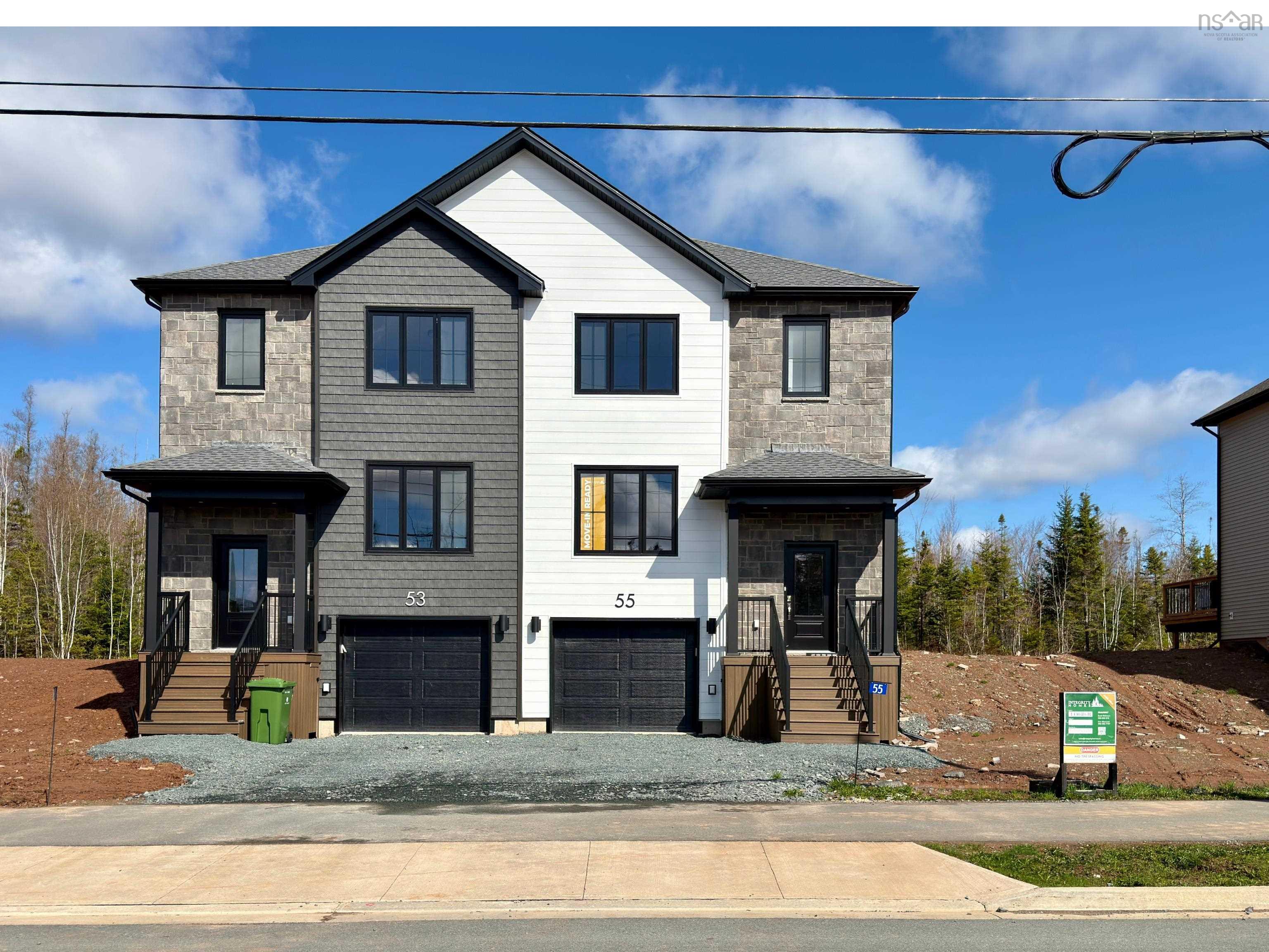 $559,900.00: L041B 55 Lew Crescent, Lantz