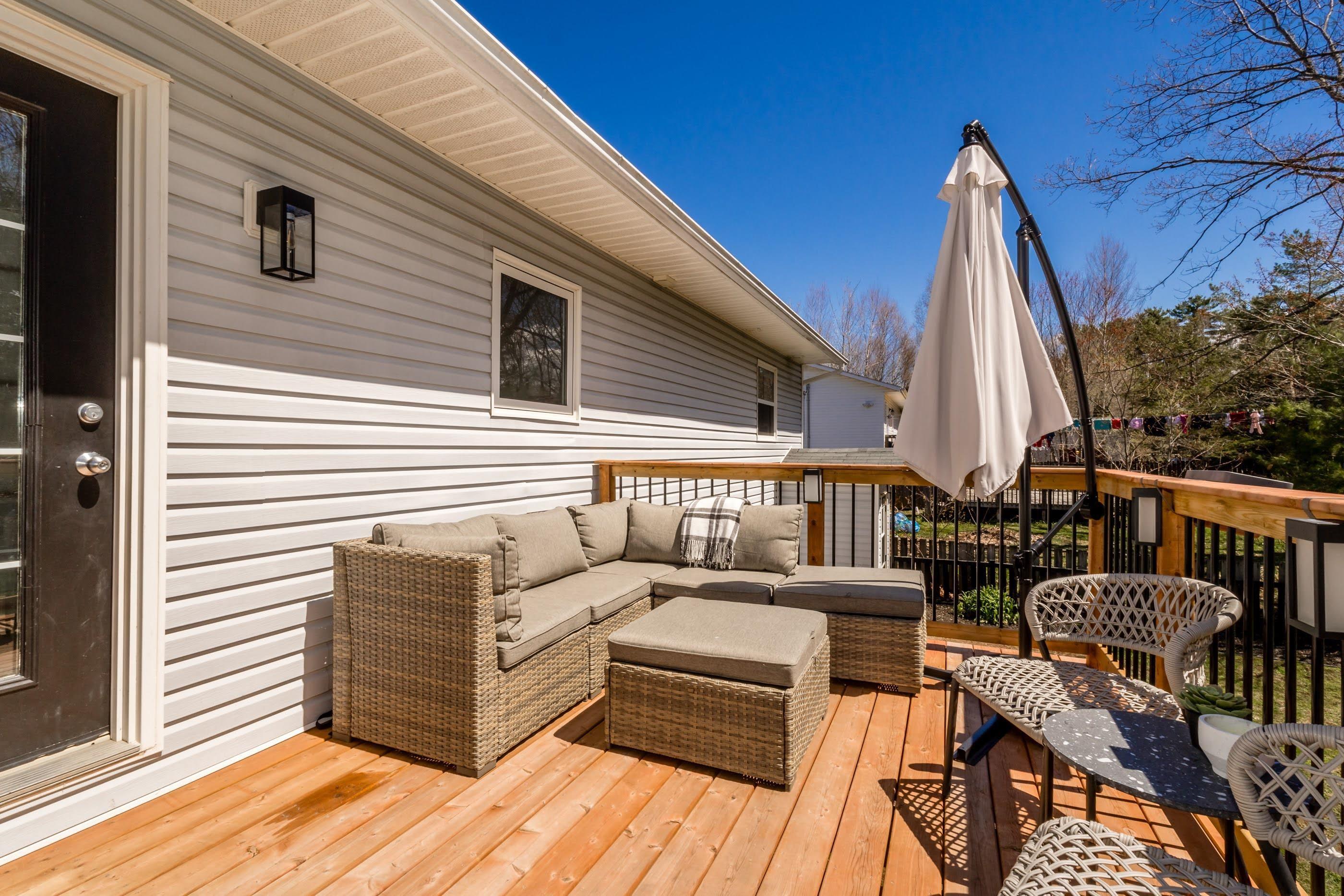 $415,000.00: 53 Sunset Drive, Kingston