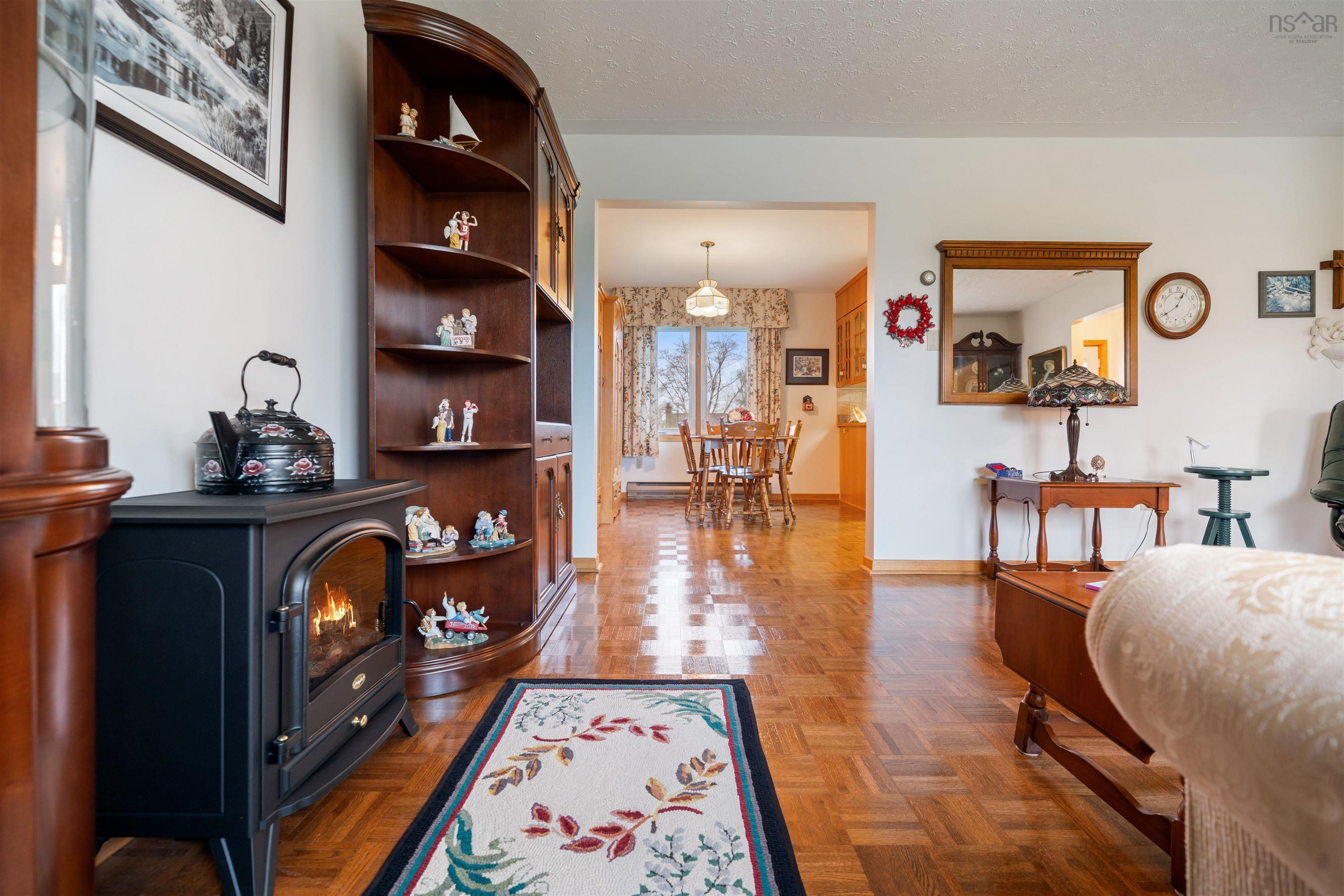 $375,000.00: 38 Oakridge Terrace, Pictou