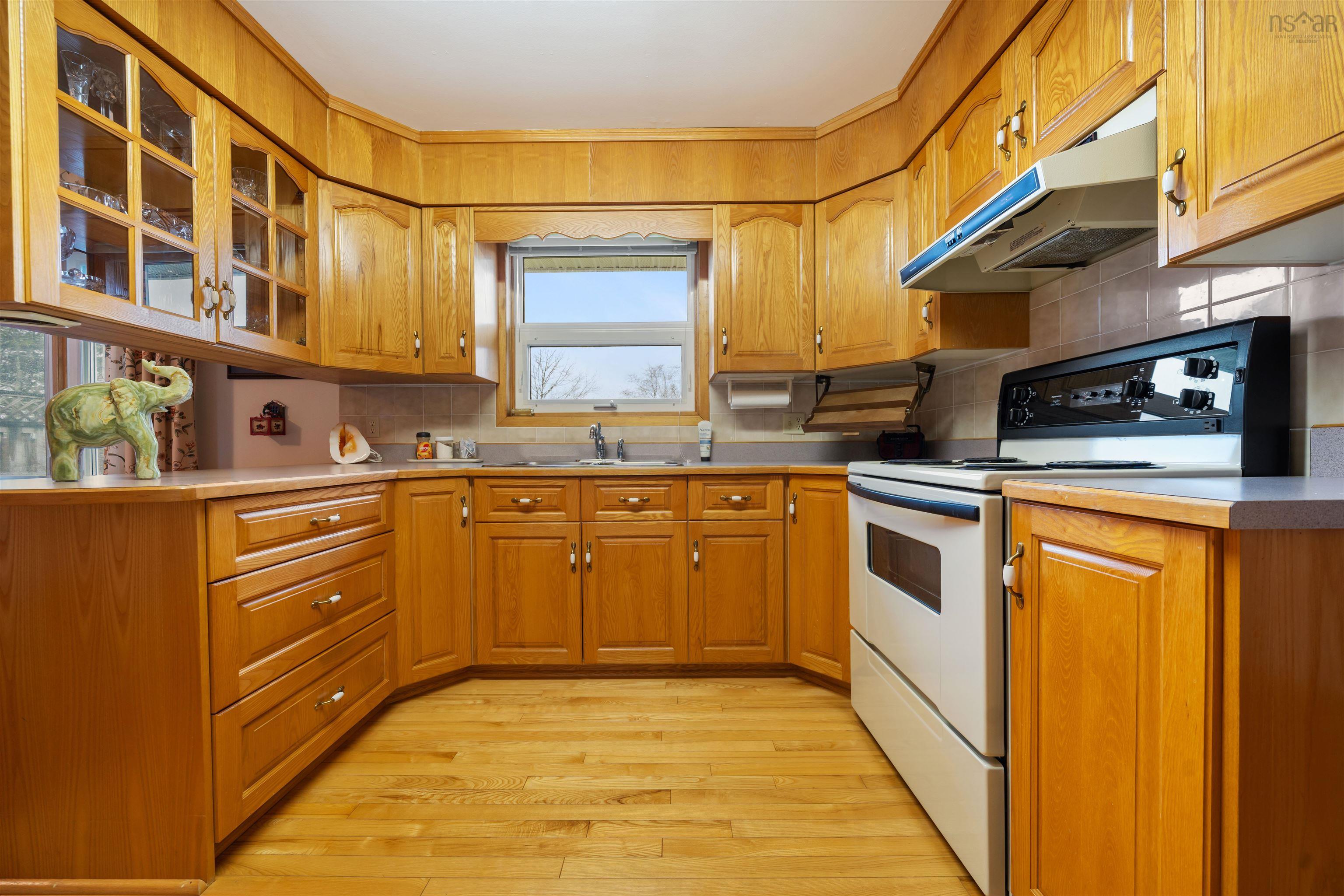 $375,000.00: 38 Oakridge Terrace, Pictou