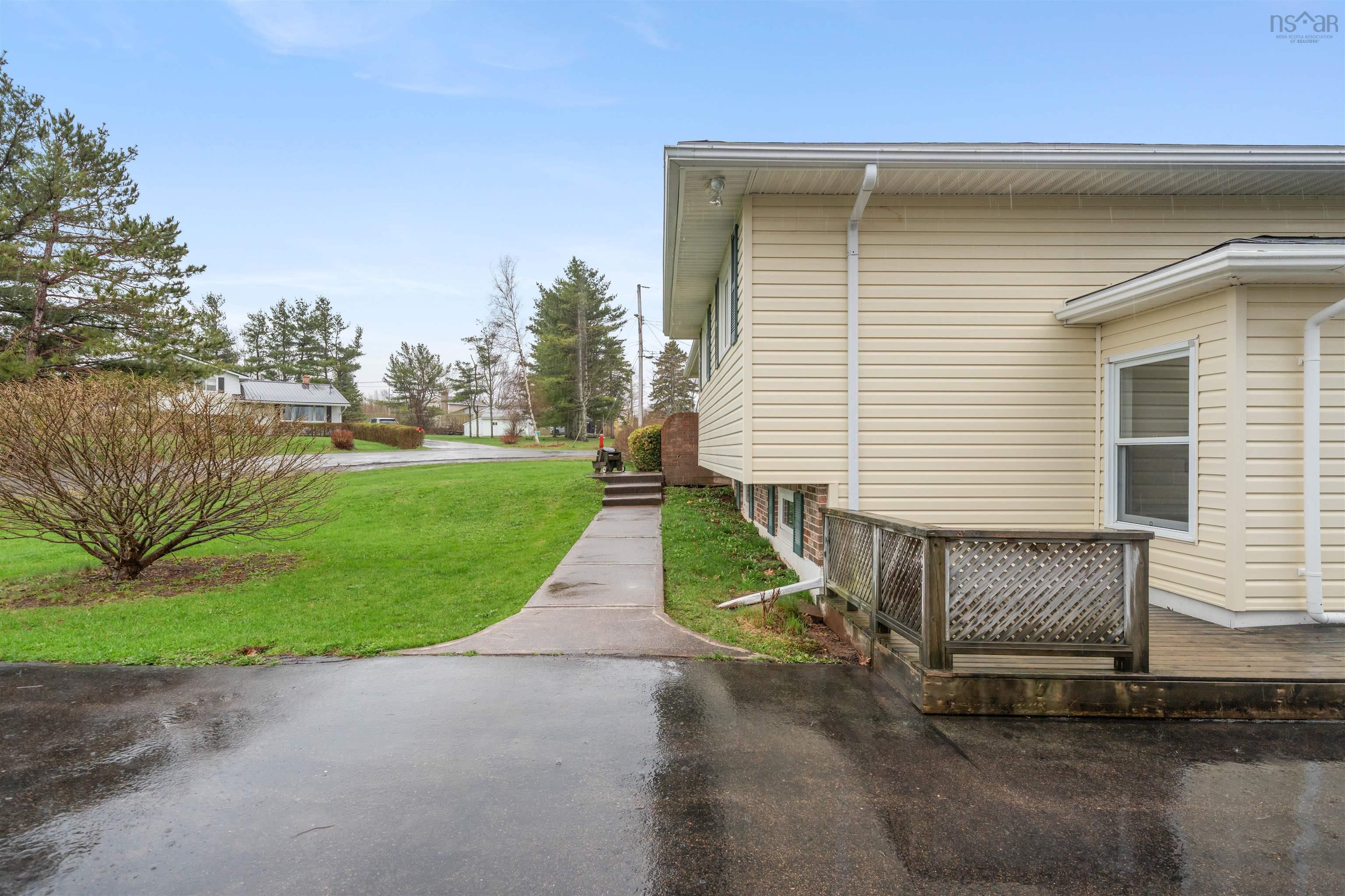 $375,000.00: 38 Oakridge Terrace, Pictou