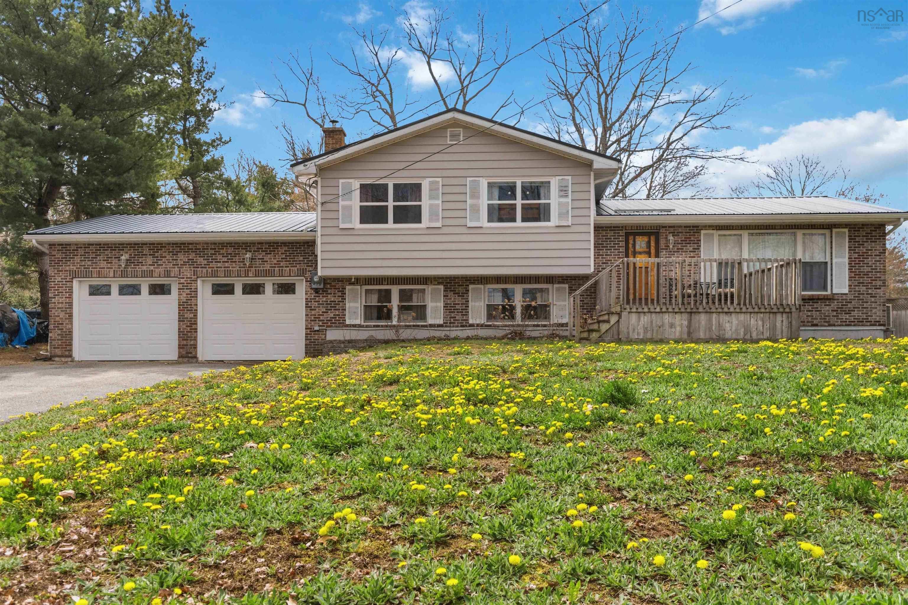 $439,000.00: 904 Carol Street, Greenwood