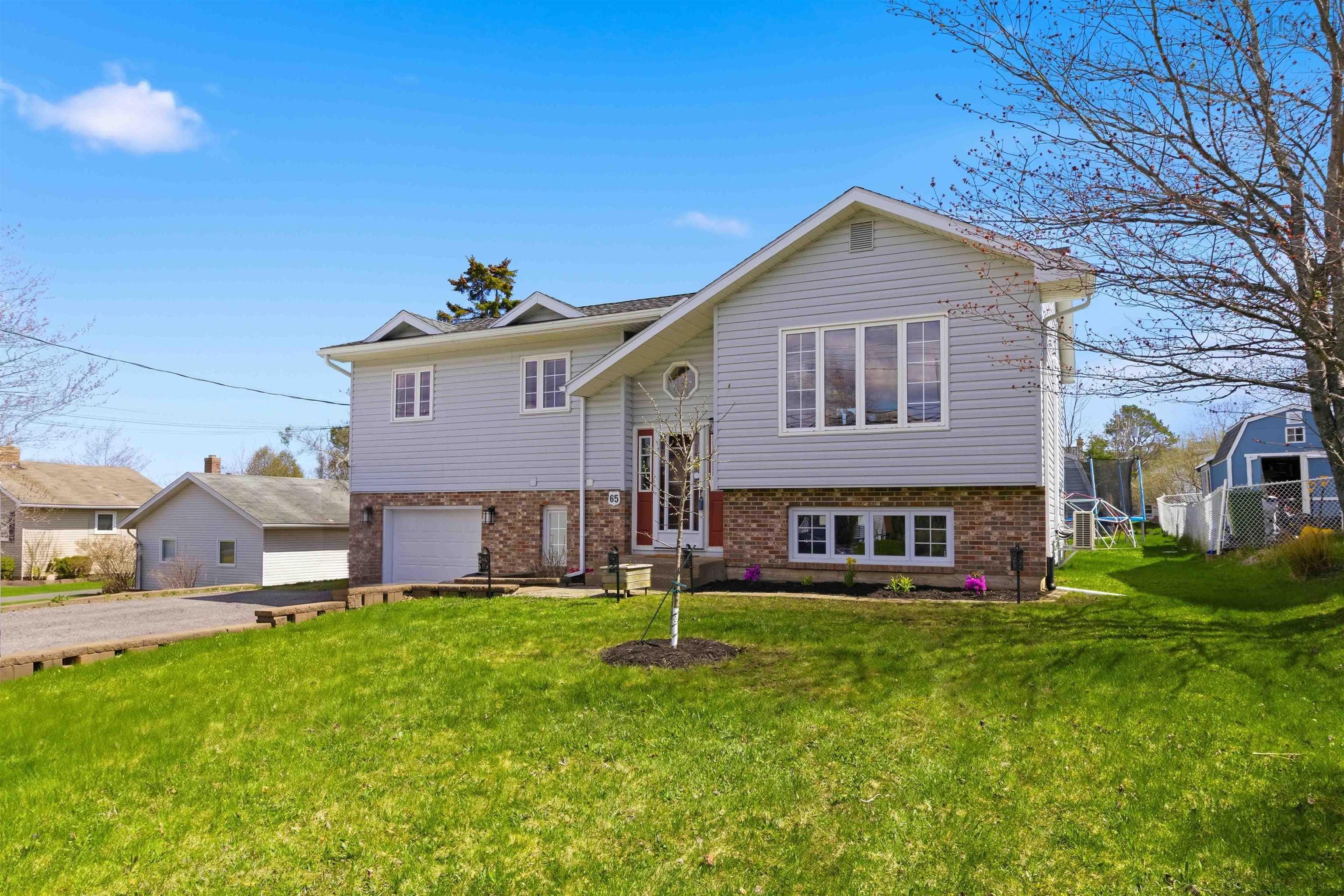 $559,900.00: 65 Astral Drive, Cole Harbour