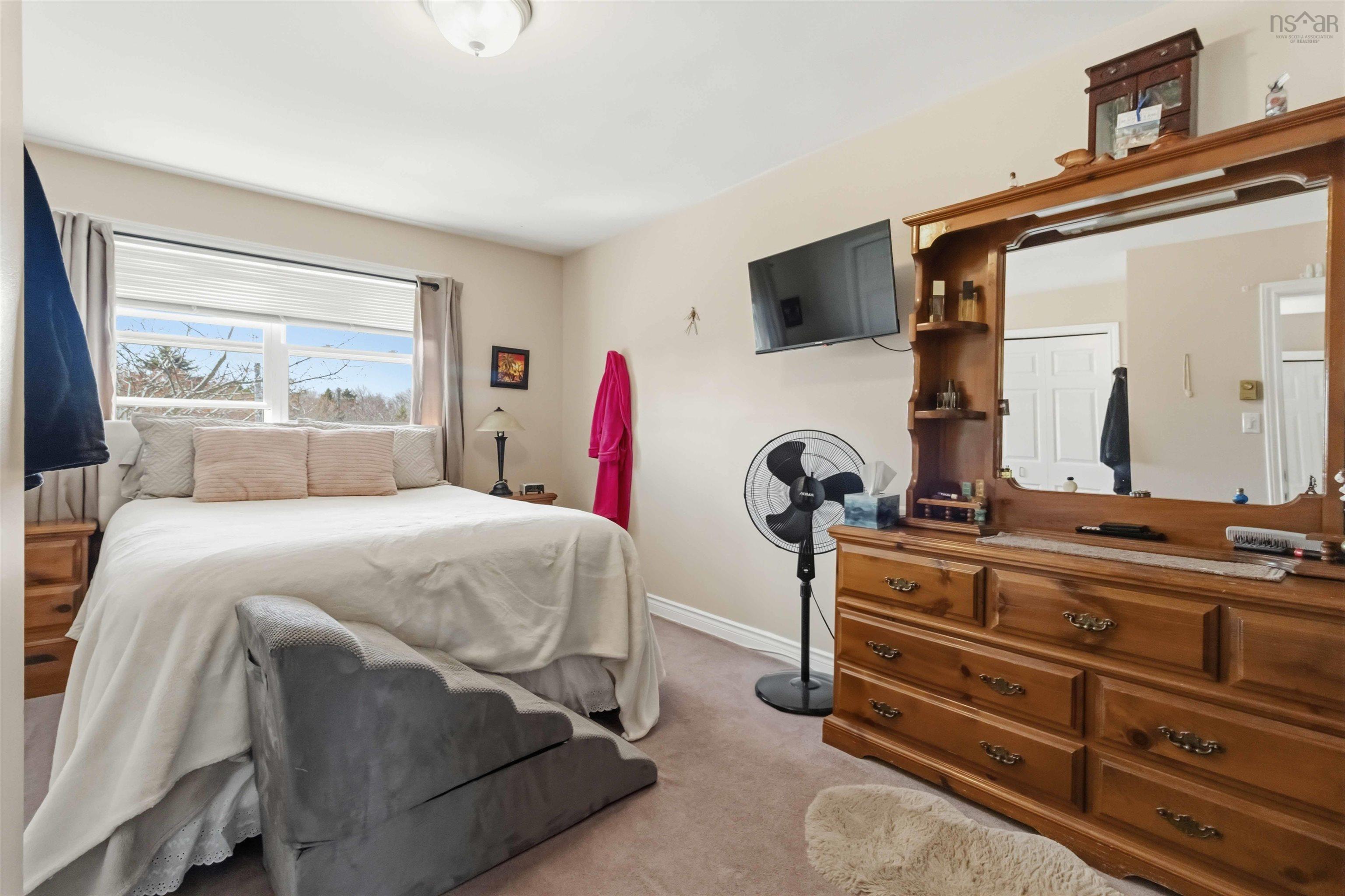$439,000.00: 16 Theakston Avenue, Halifax