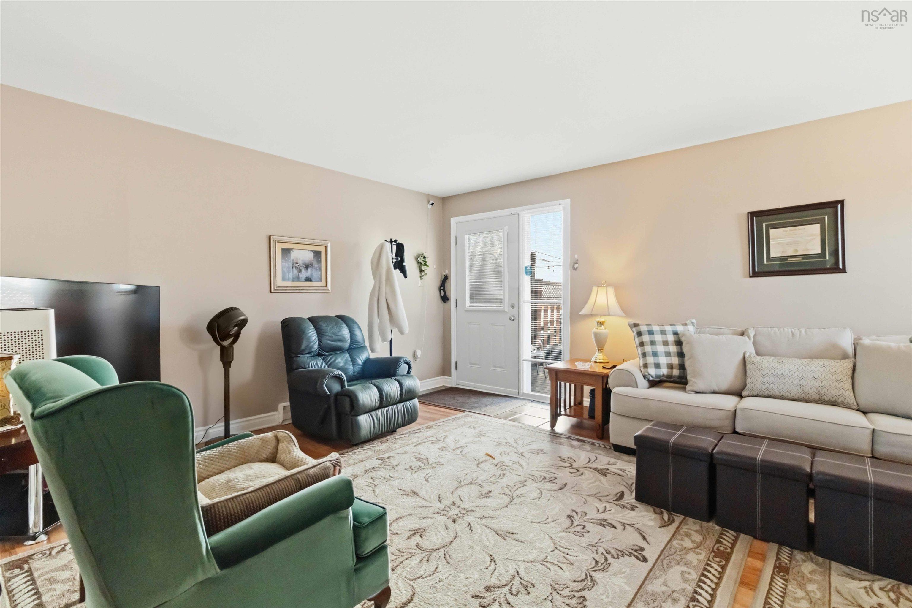 $439,000.00: 16 Theakston Avenue, Halifax