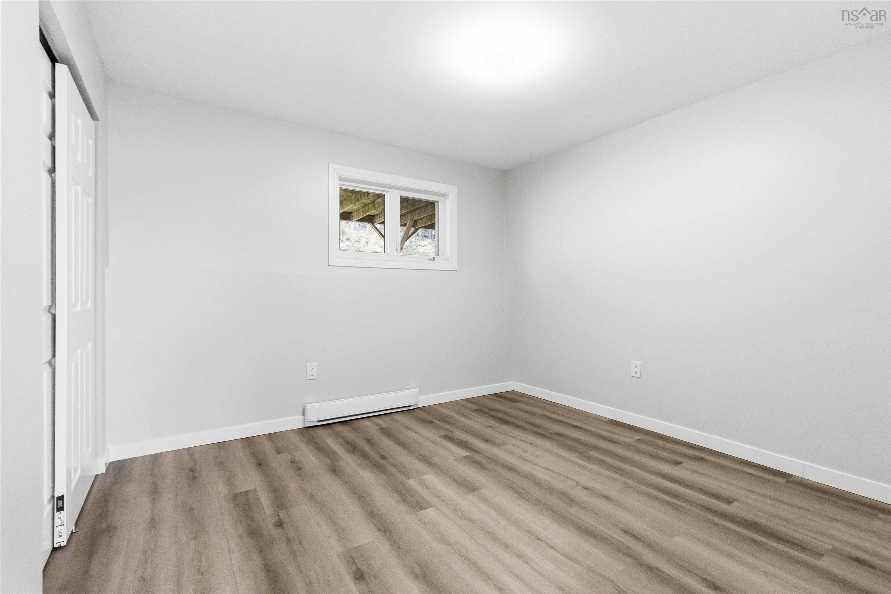 $469,900.00: 41A Mountain Avenue, Dartmouth