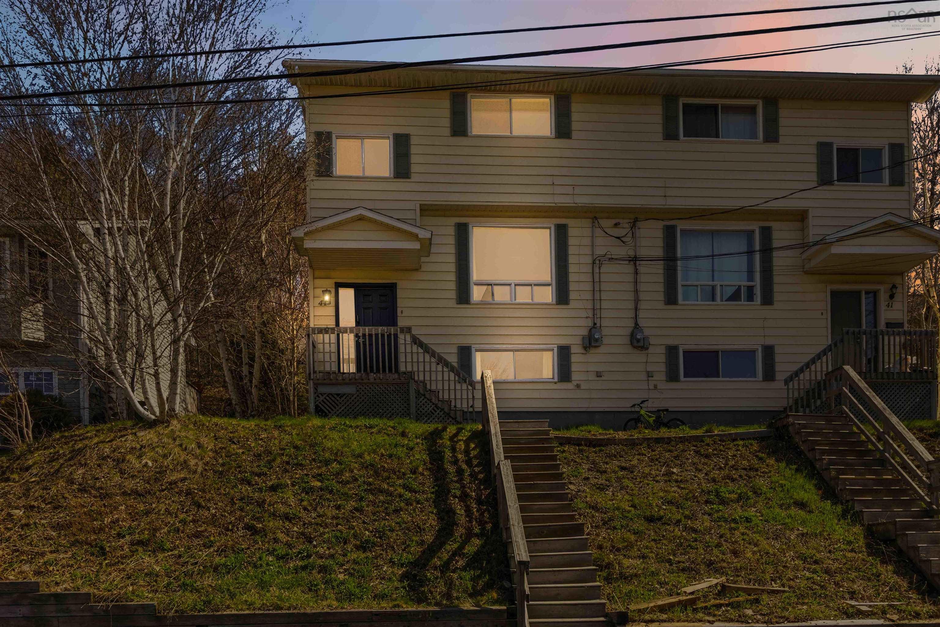 $469,900.00: 41A Mountain Avenue, Dartmouth