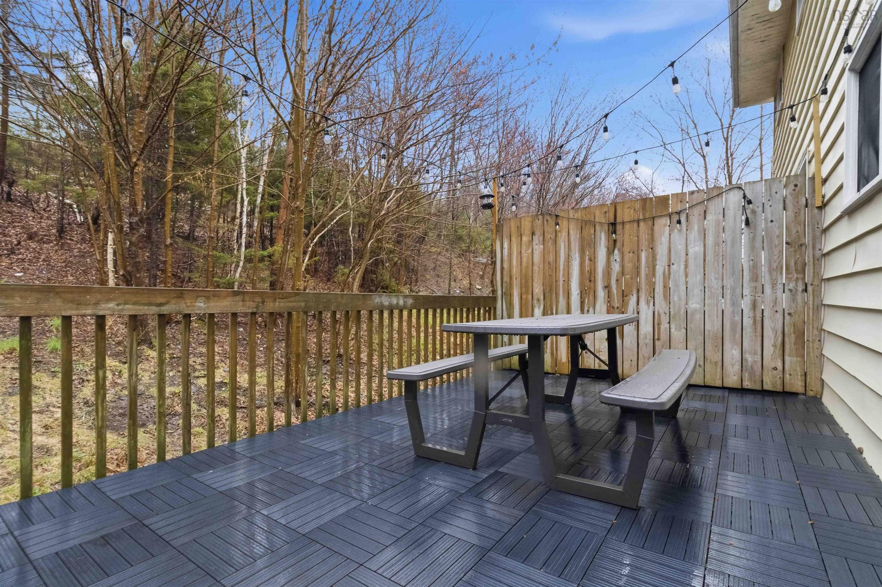 $469,900.00: 41A Mountain Avenue, Dartmouth