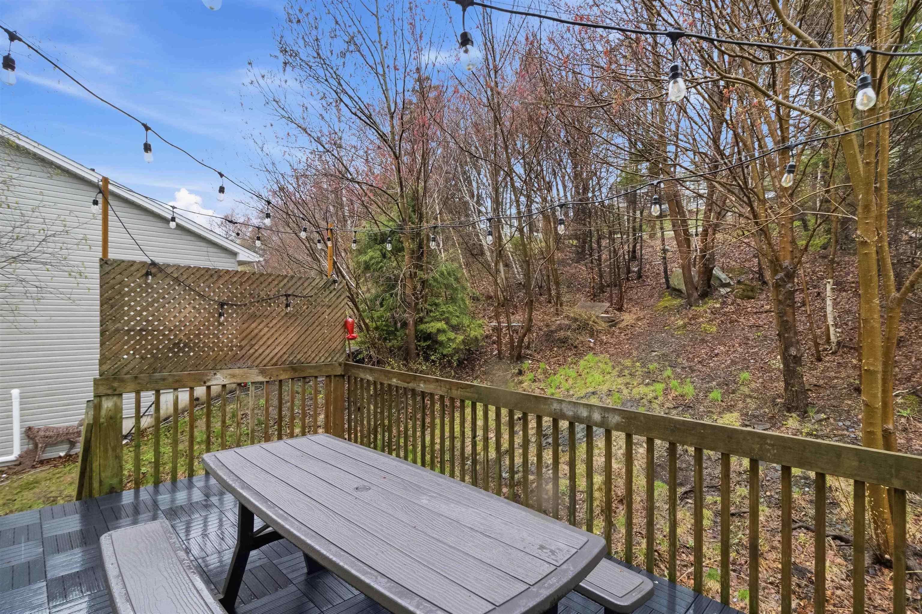$469,900.00: 41A Mountain Avenue, Dartmouth