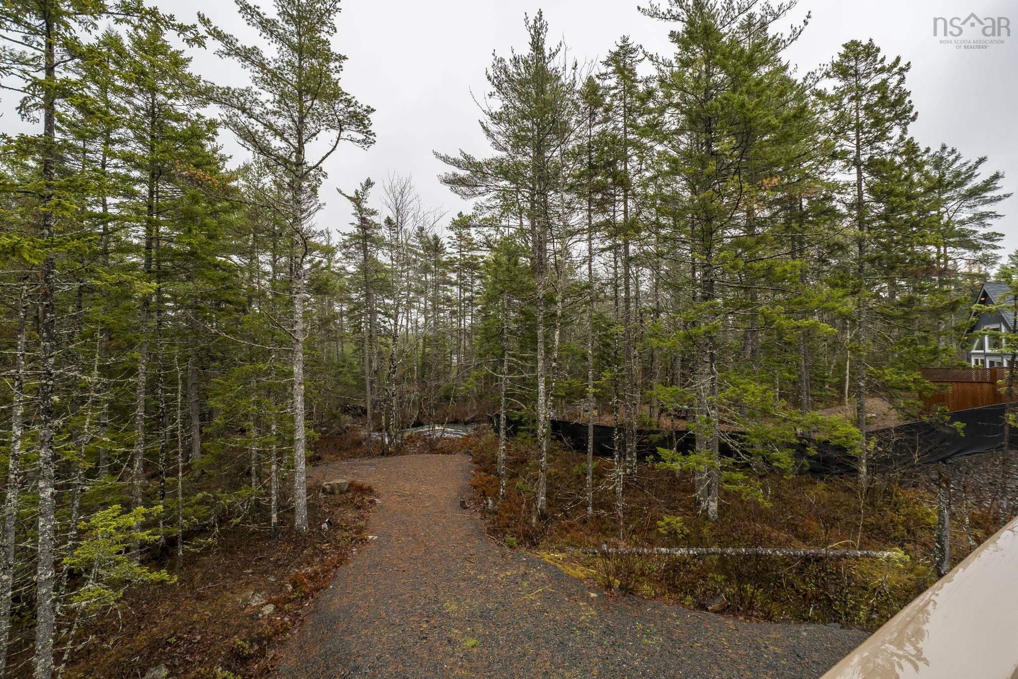 $524,900.00: 52 273 Meek Arm Trail, Mount Uniacke
