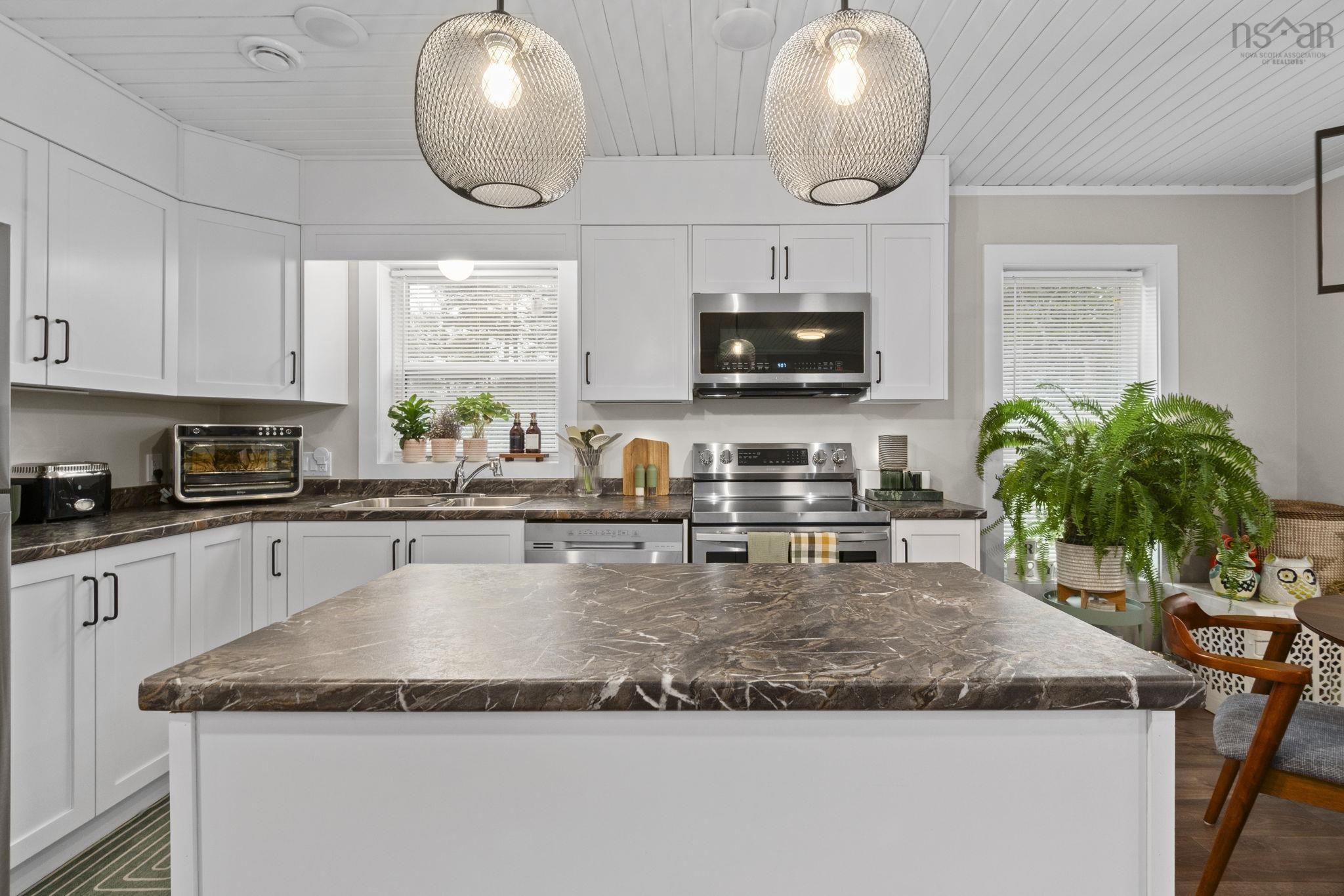 $524,900.00: 52 273 Meek Arm Trail, Mount Uniacke