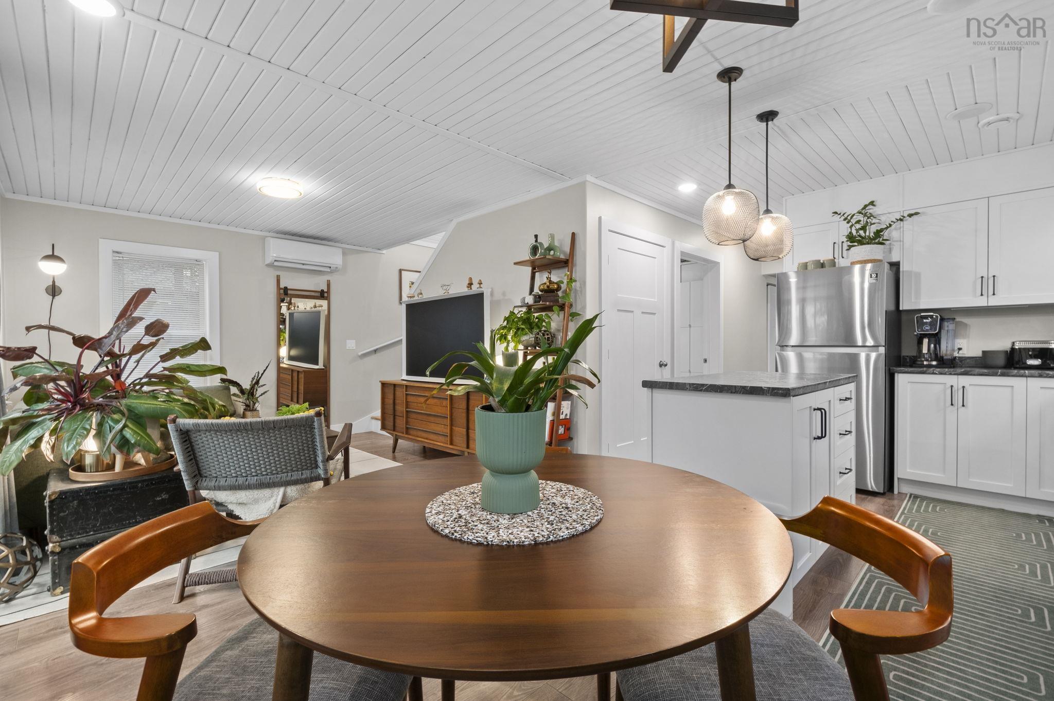 $524,900.00: 52 273 Meek Arm Trail, Mount Uniacke