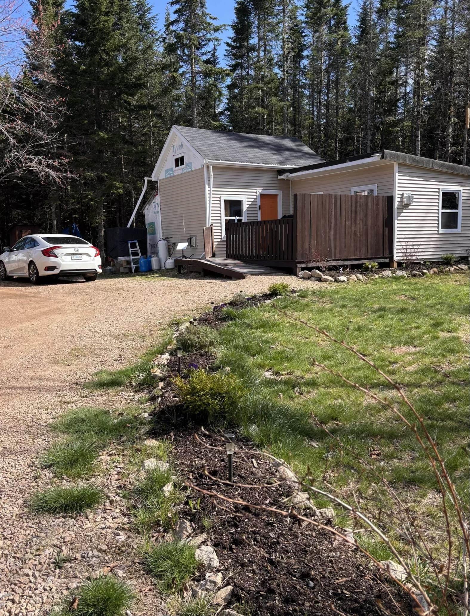 $140,000.00: 210 Poplar Drive, New Russell