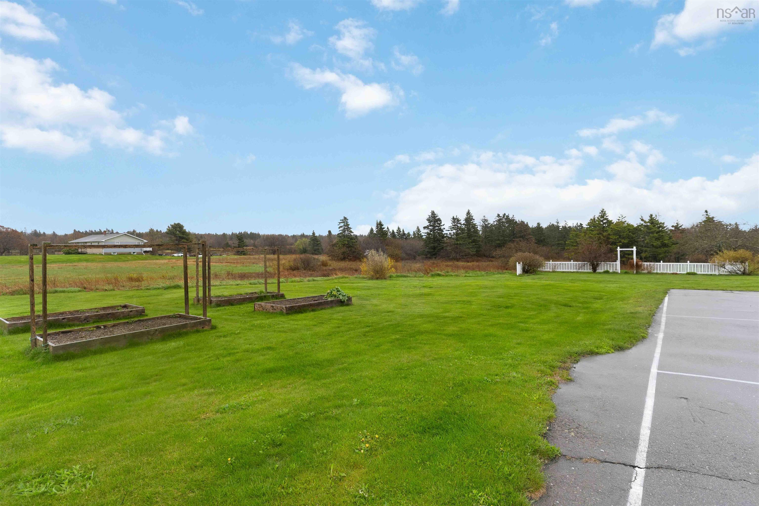 $375,000.00: 3662 Highway 1, St. Bernard