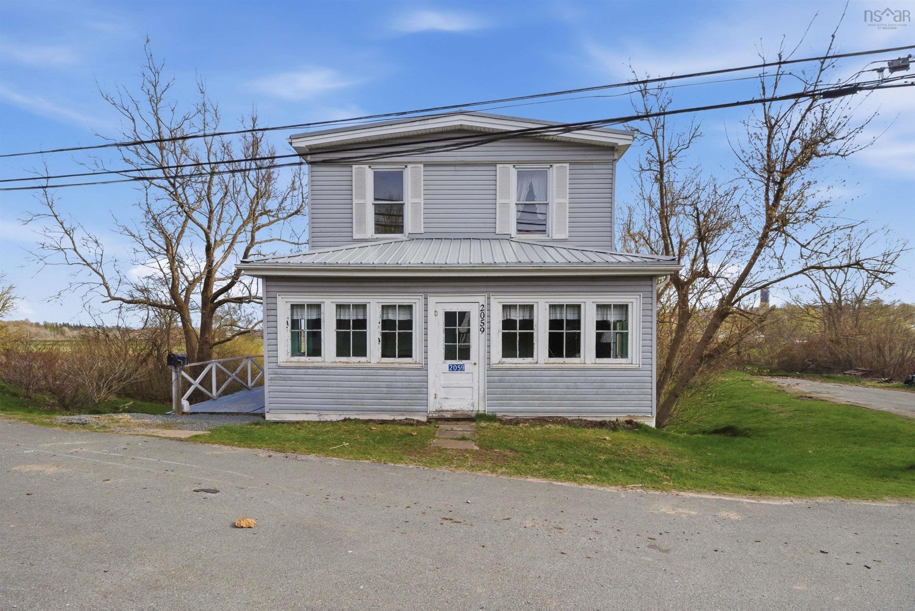 $449,900.00: 2059 HWY 224, Shubenacadie East