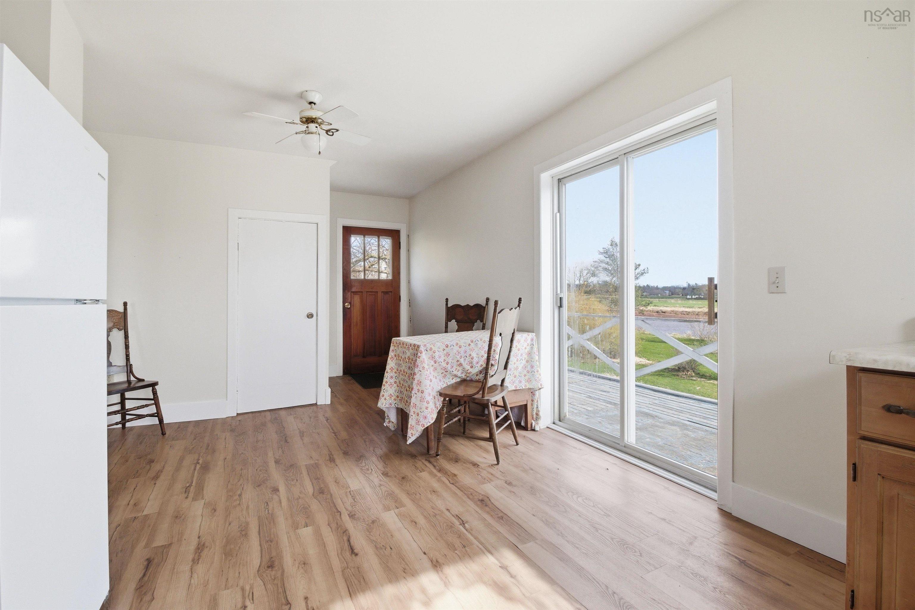 $449,900.00: 2059 HWY 224, Shubenacadie East