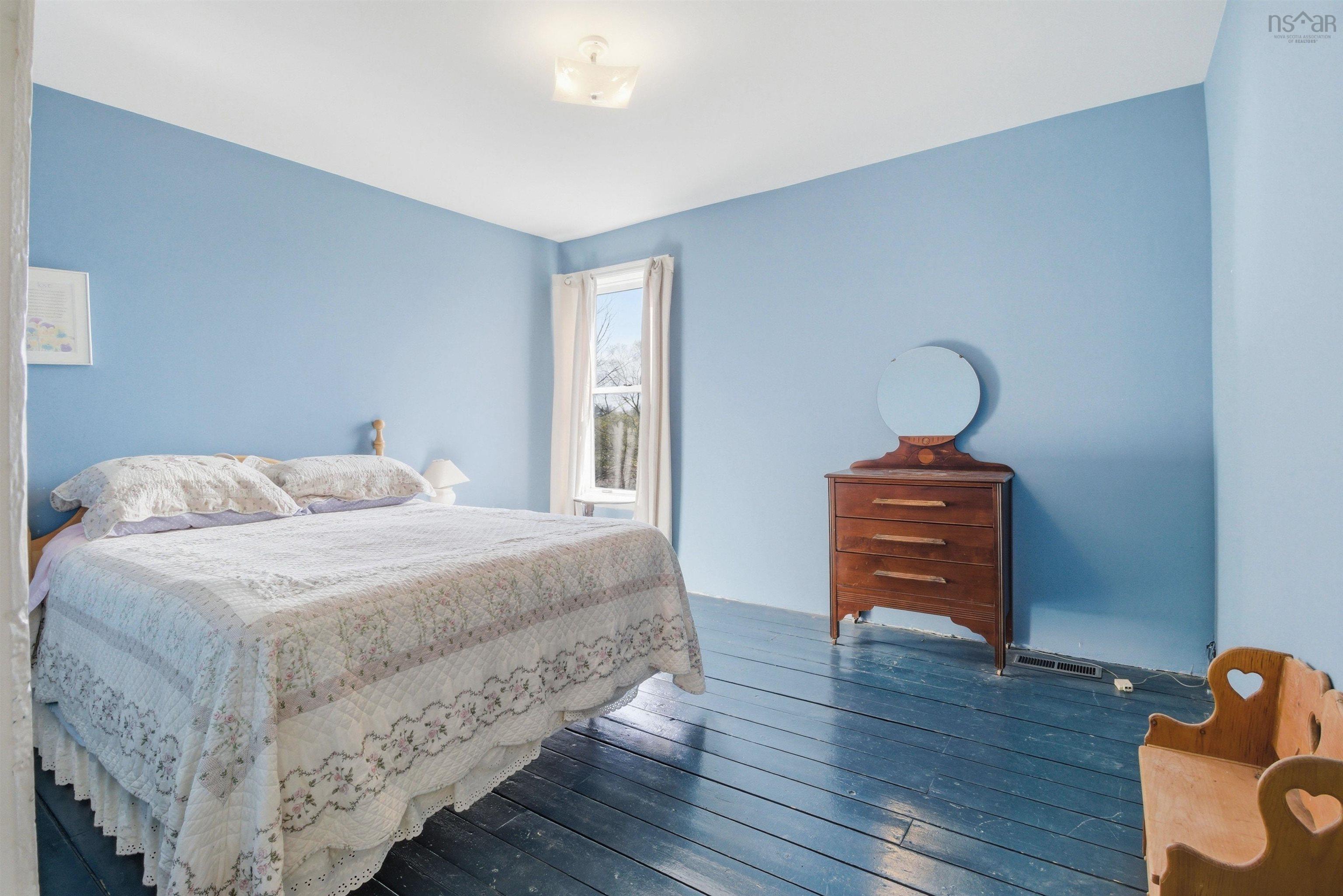 $449,900.00: 2059 HWY 224, Shubenacadie East