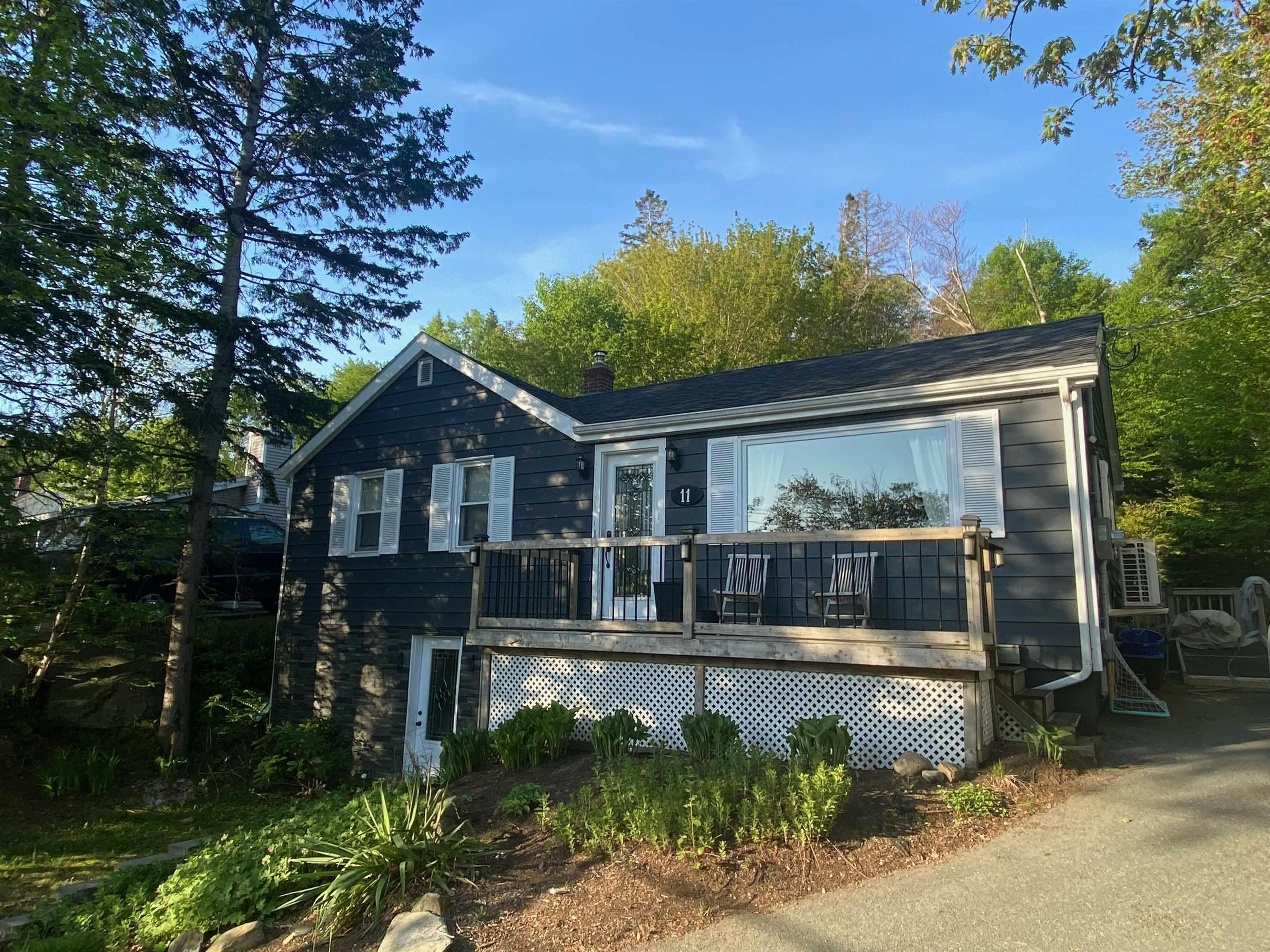 $499,900.00: 11 Dartmoor Crescent, Bedford