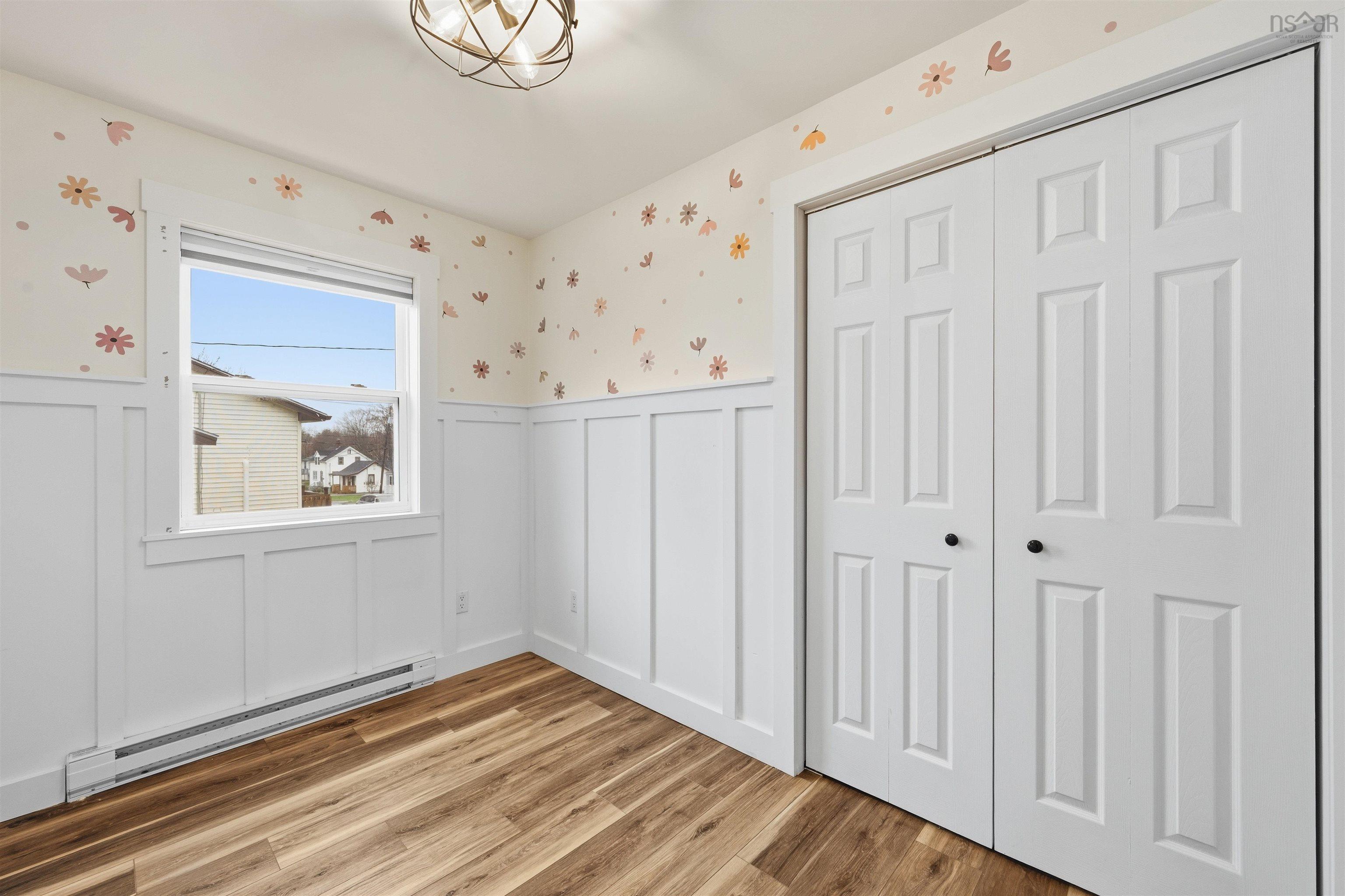 $380,000.00: 6 Sylvia Avenue, Halifax
