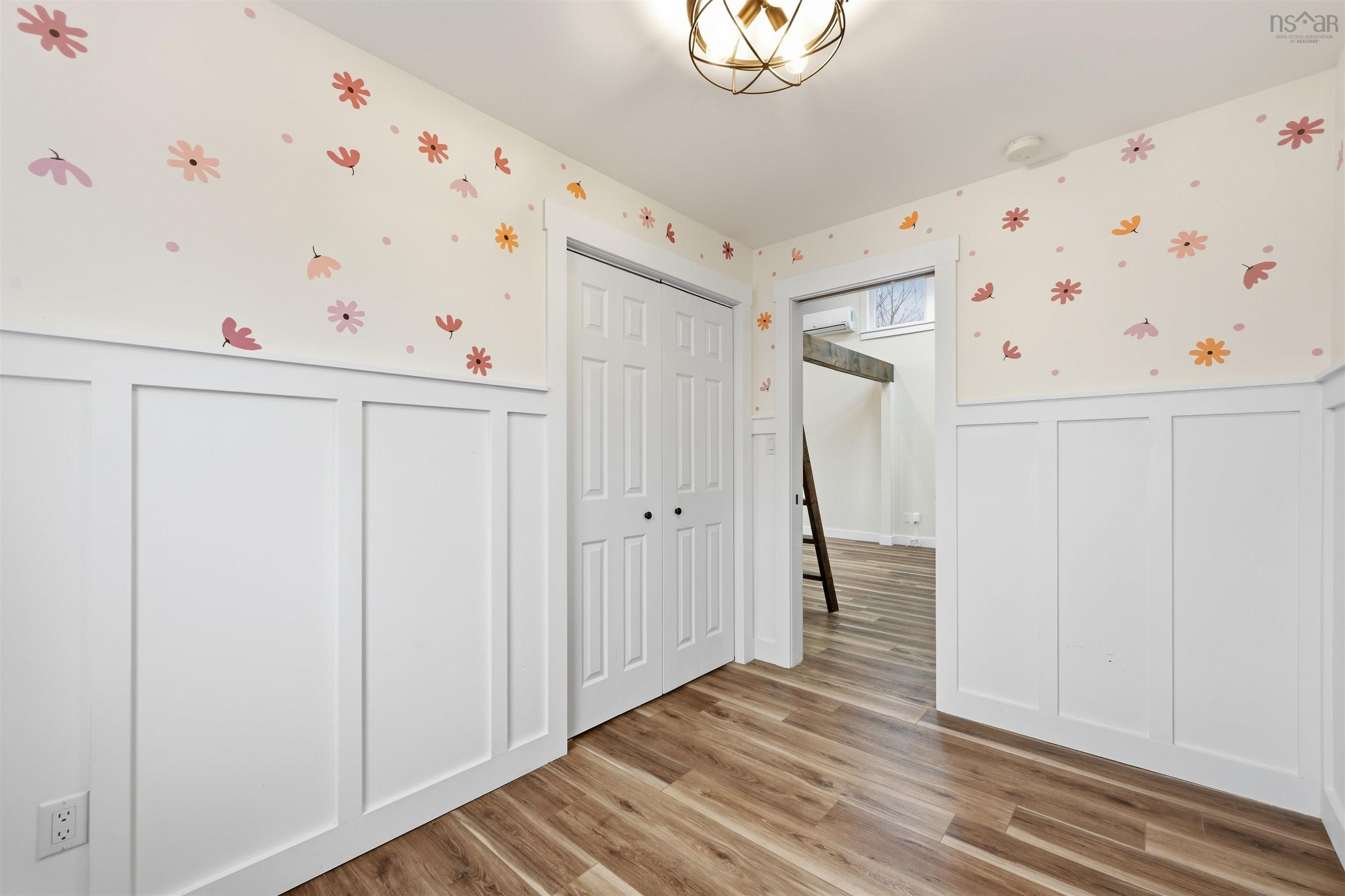 $380,000.00: 6 Sylvia Avenue, Halifax