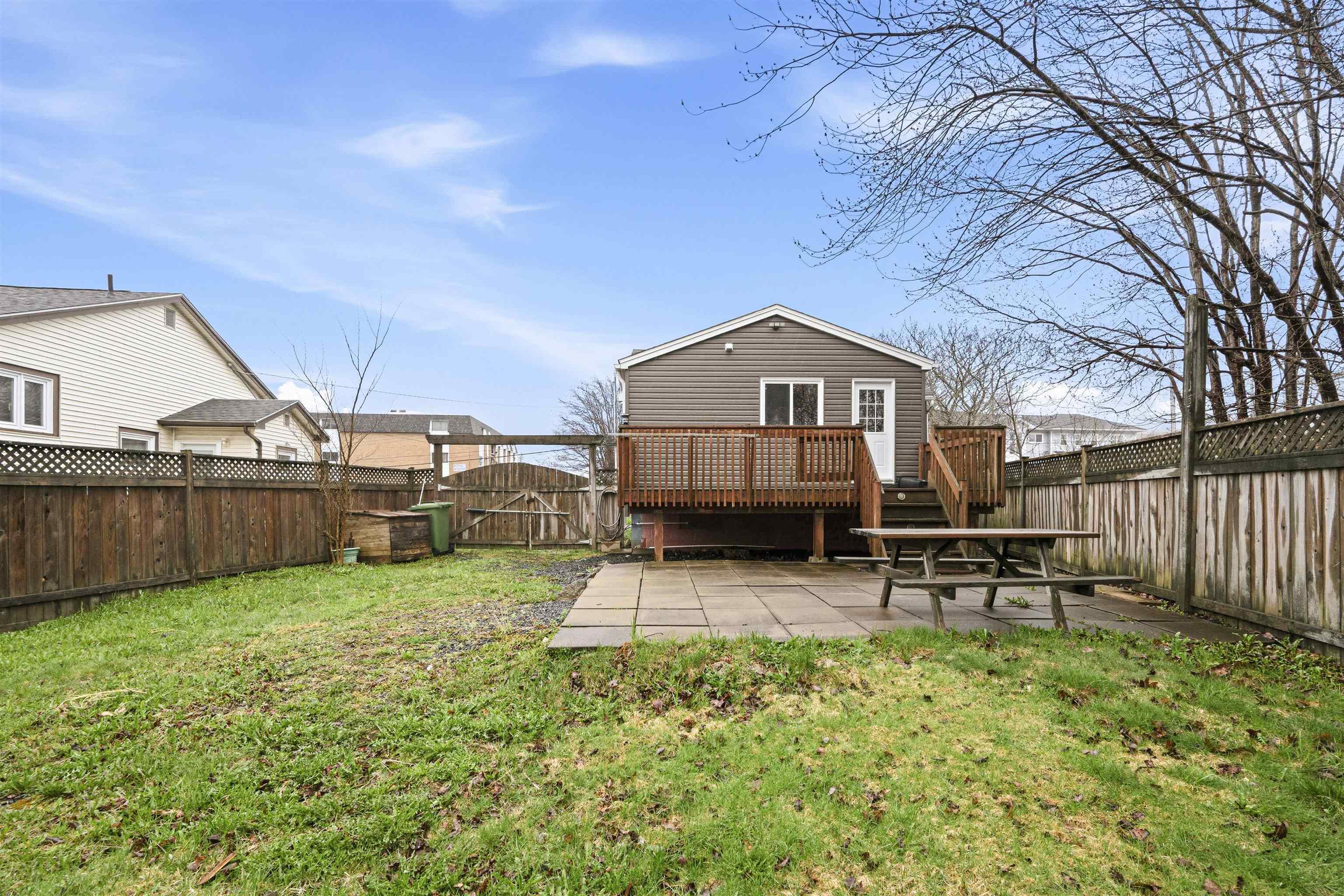 $380,000.00: 6 Sylvia Avenue, Halifax