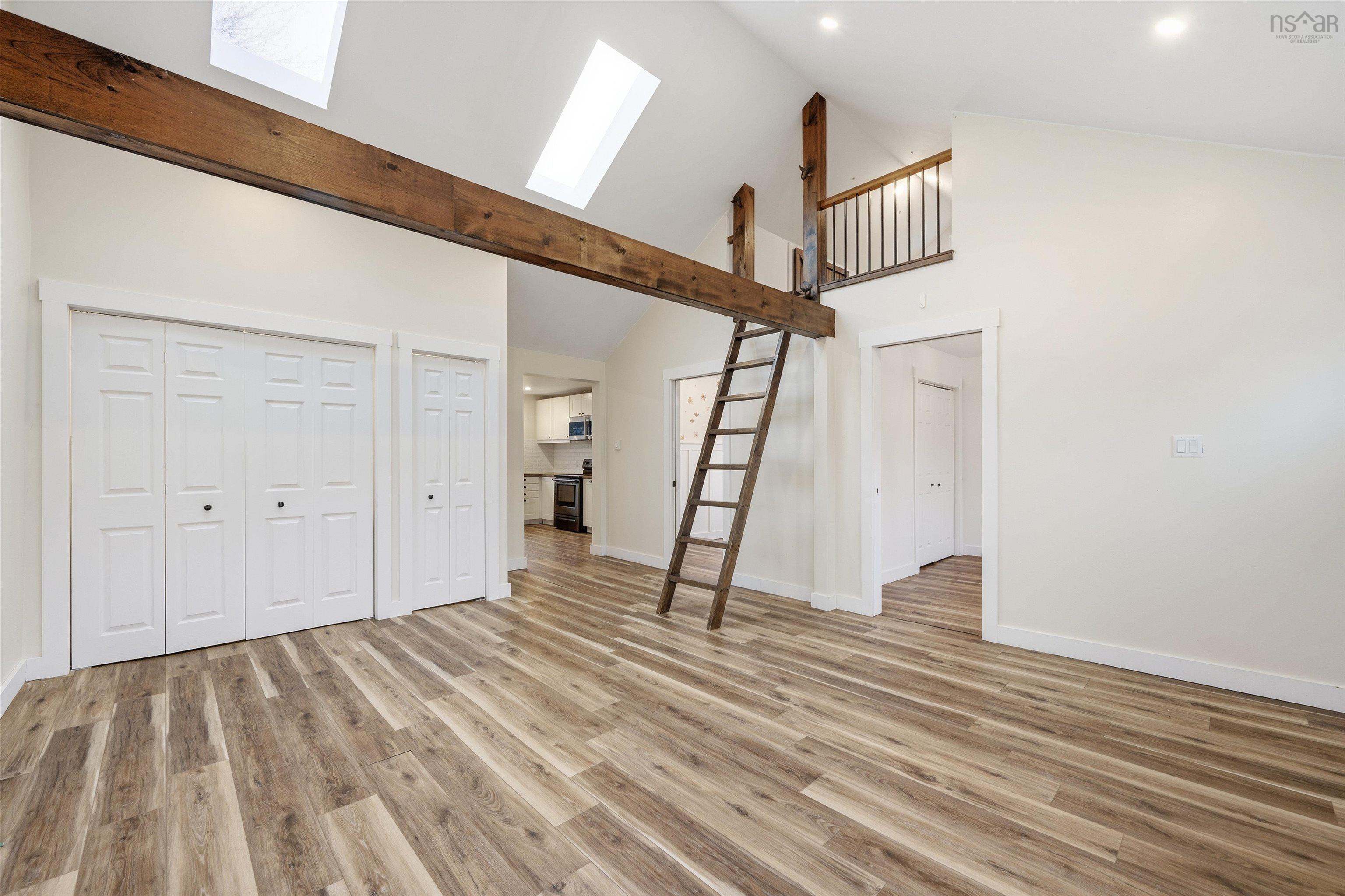 $380,000.00: 6 Sylvia Avenue, Halifax