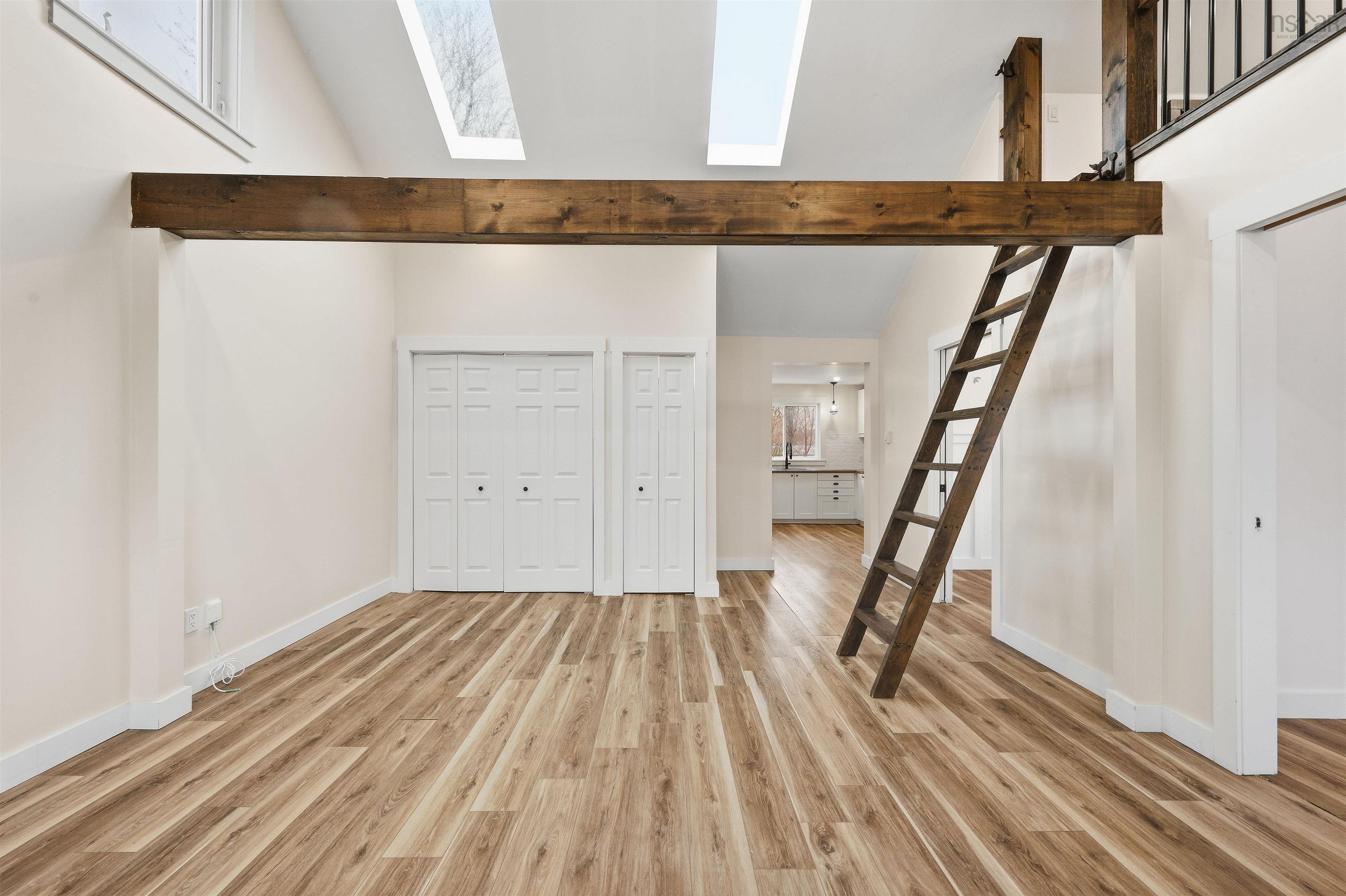 $380,000.00: 6 Sylvia Avenue, Halifax