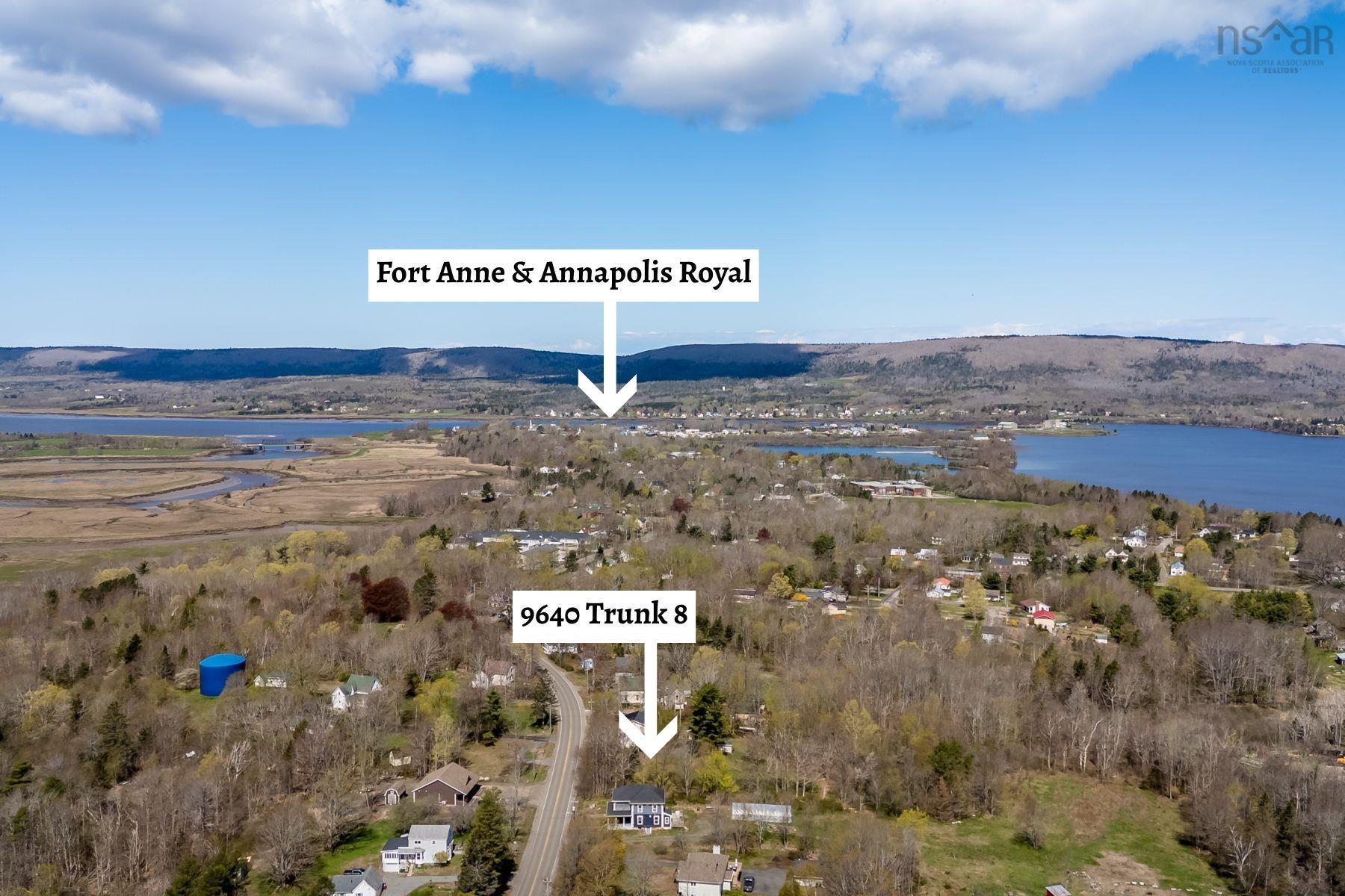 $469,500.00: 9640 Highway 8, Lequille